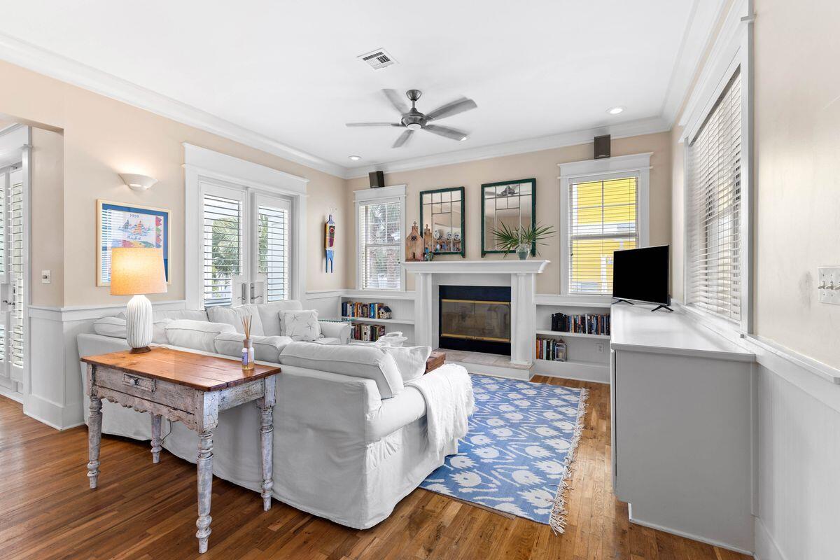 SEAGROVE 1ST ADDN - Residential