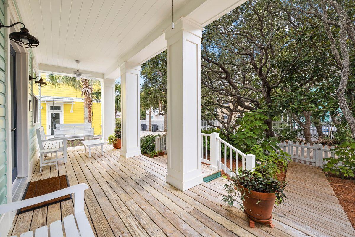 SEAGROVE 1ST ADDN - Residential