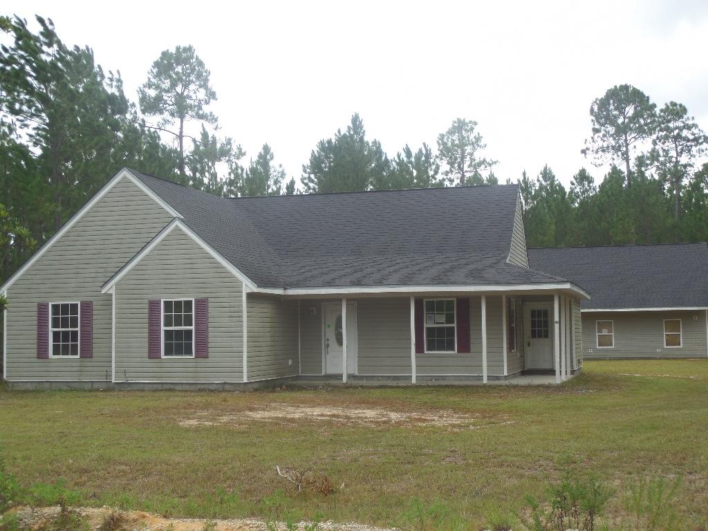 CREEKSIDE - Residential