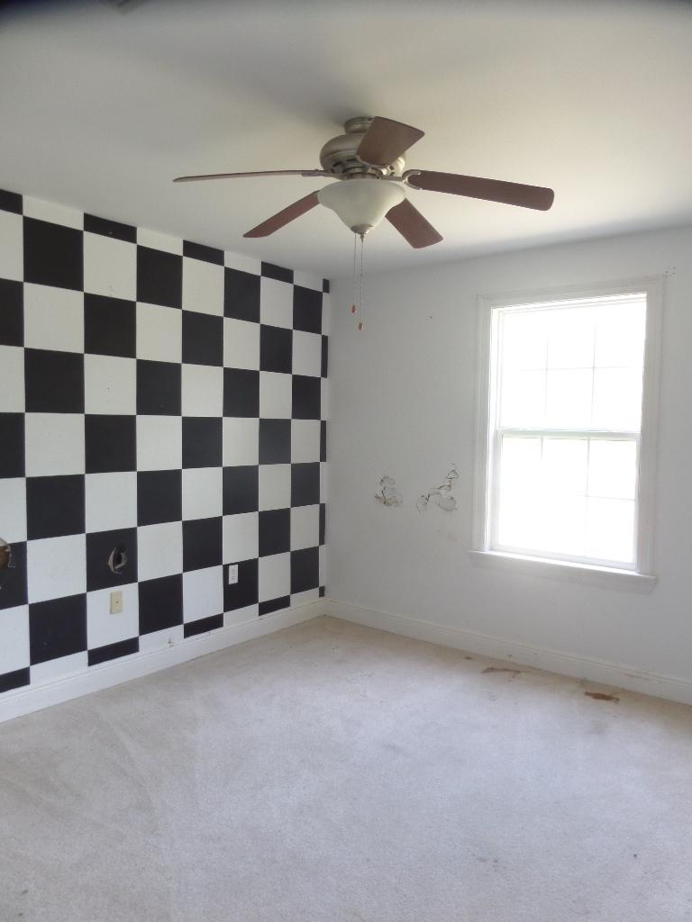 CREEKSIDE - Residential