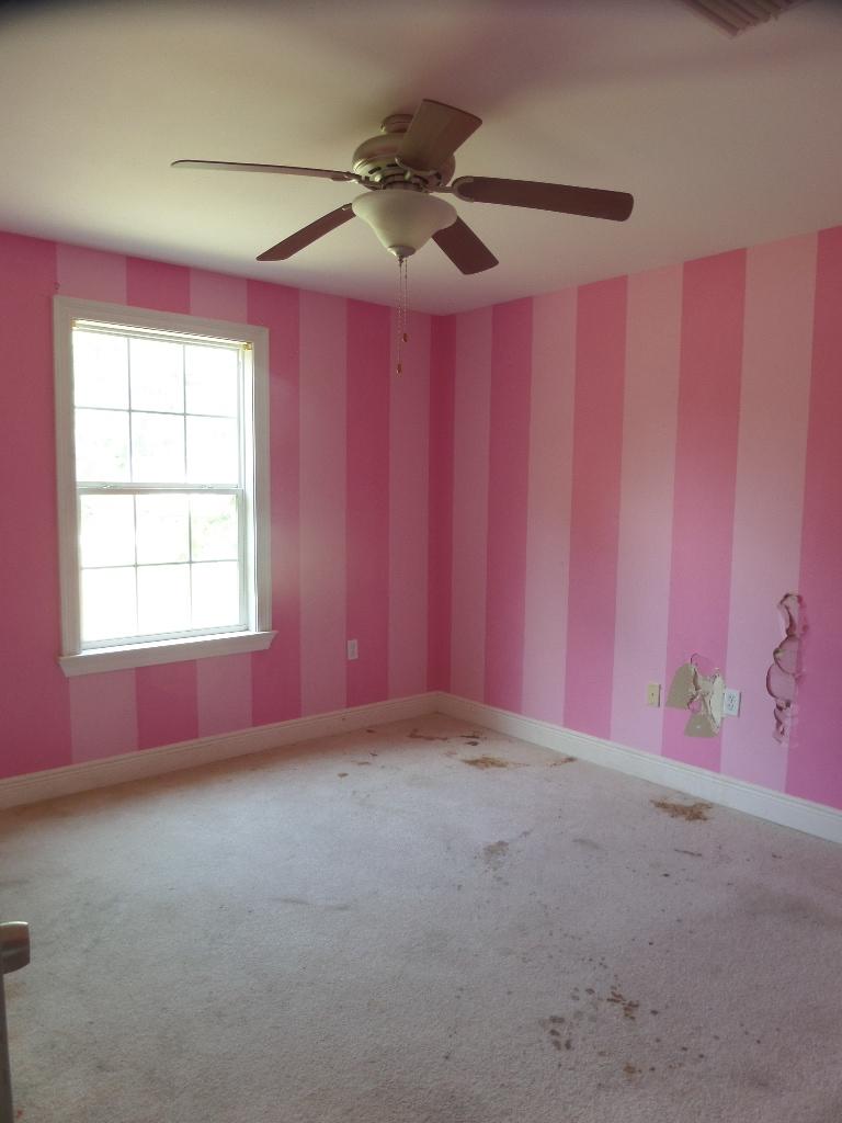 CREEKSIDE - Residential