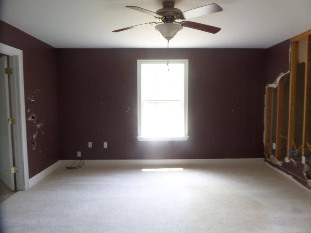 CREEKSIDE - Residential