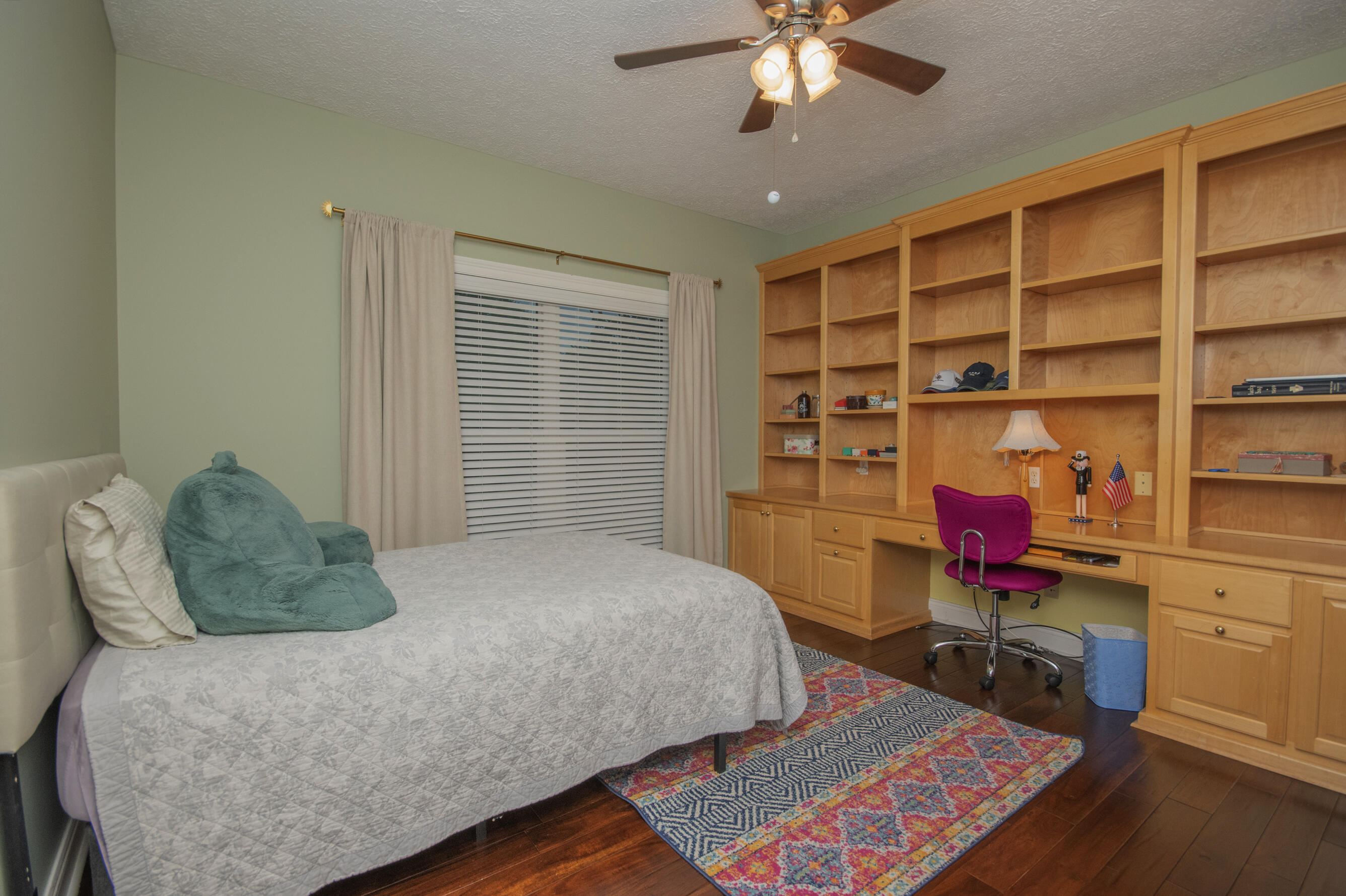 QUEENSBERRY LTD AT BAY POINT - Residential