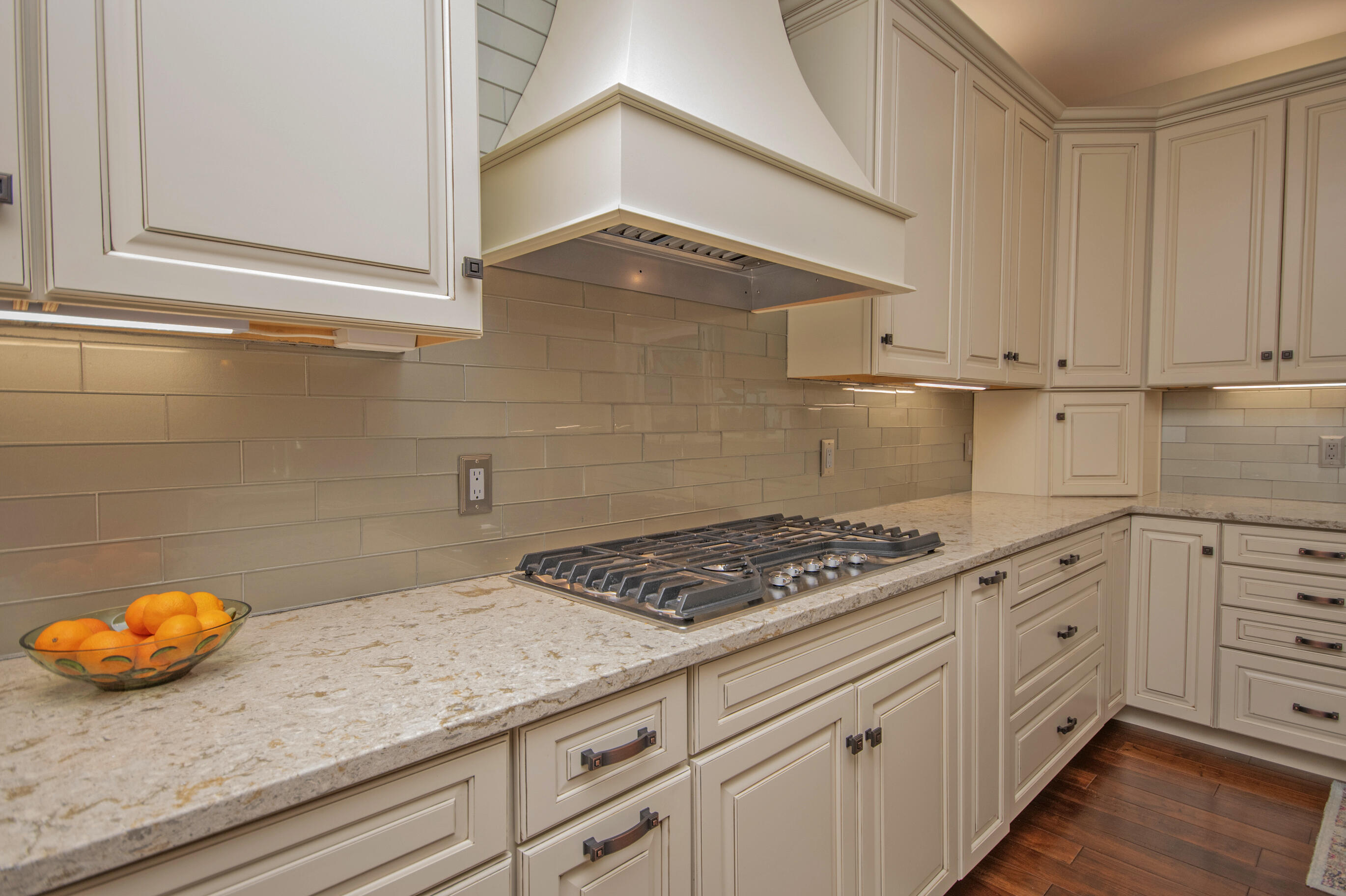 QUEENSBERRY LTD AT BAY POINT - Residential