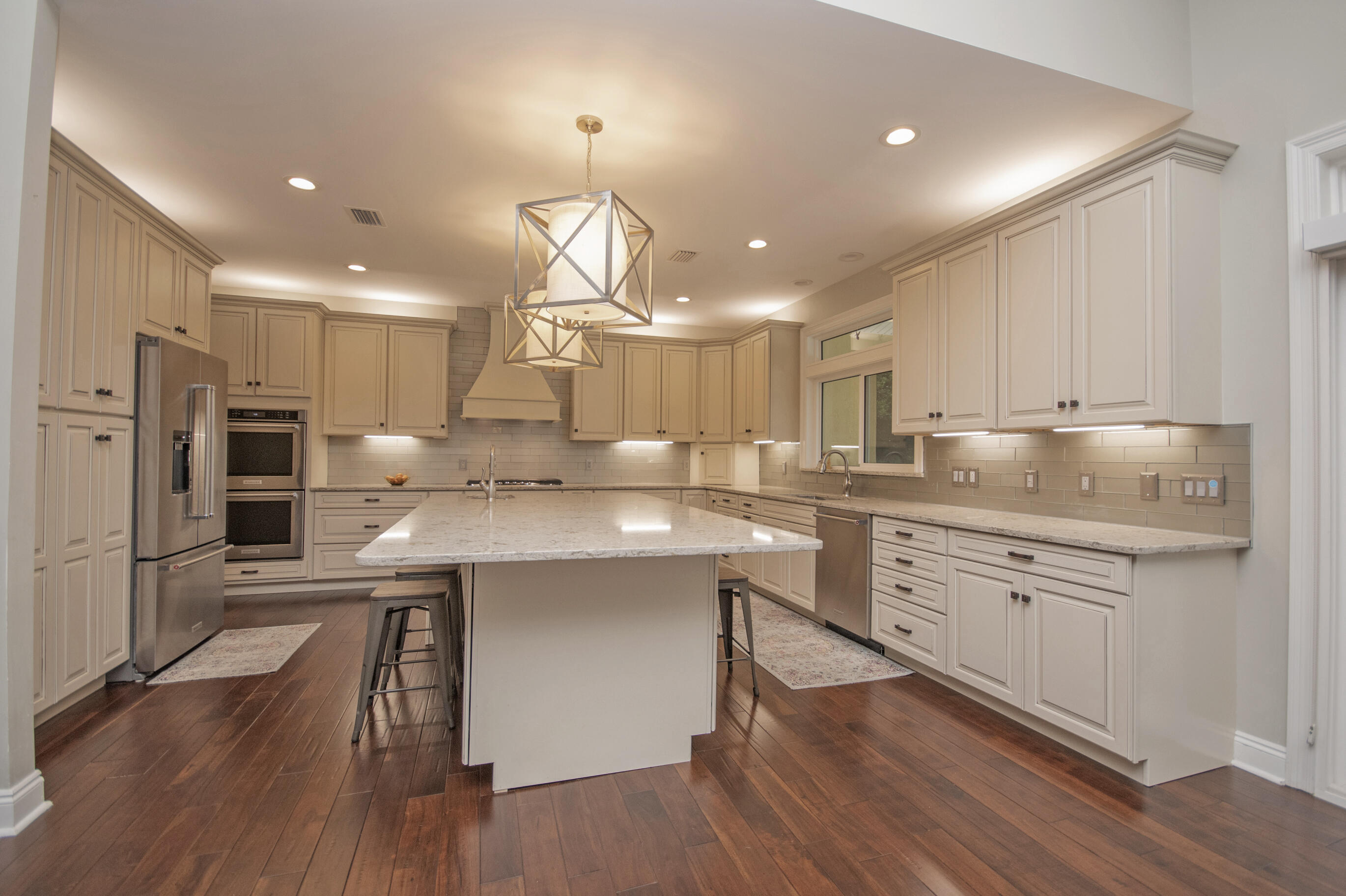 QUEENSBERRY LTD AT BAY POINT - Residential