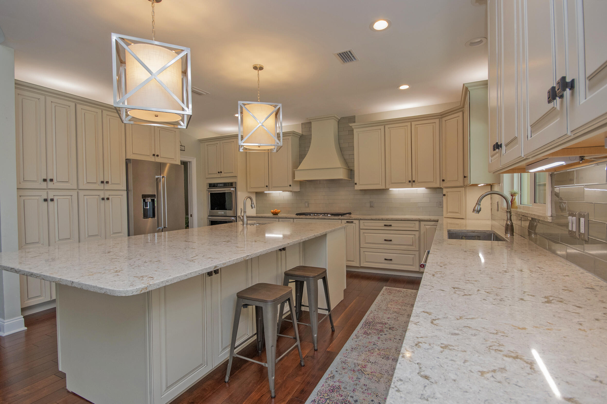 QUEENSBERRY LTD AT BAY POINT - Residential