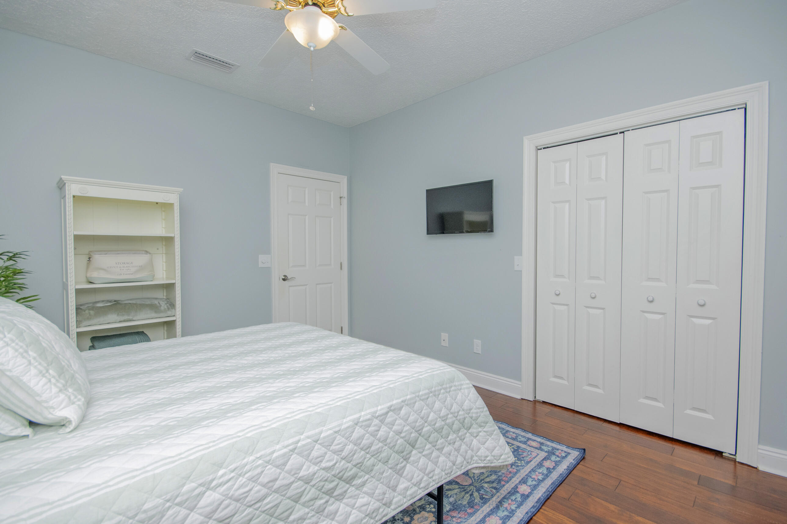 QUEENSBERRY LTD AT BAY POINT - Residential