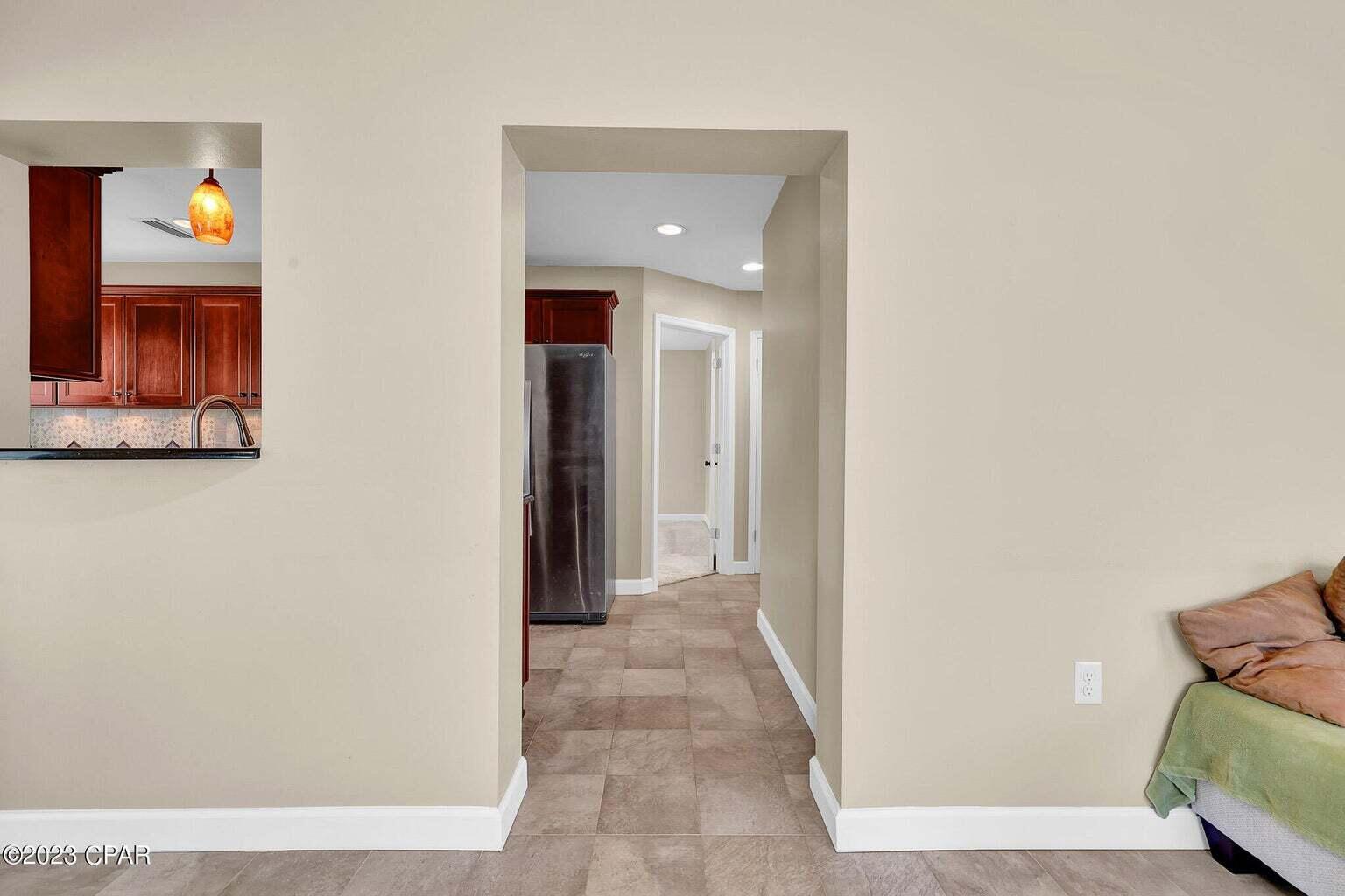 RIVIERA BEACH - Residential