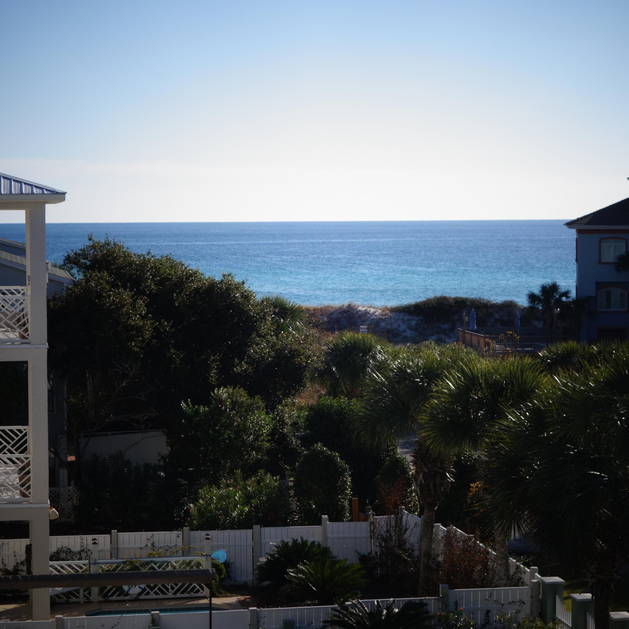 GULF VIEWS - Residential