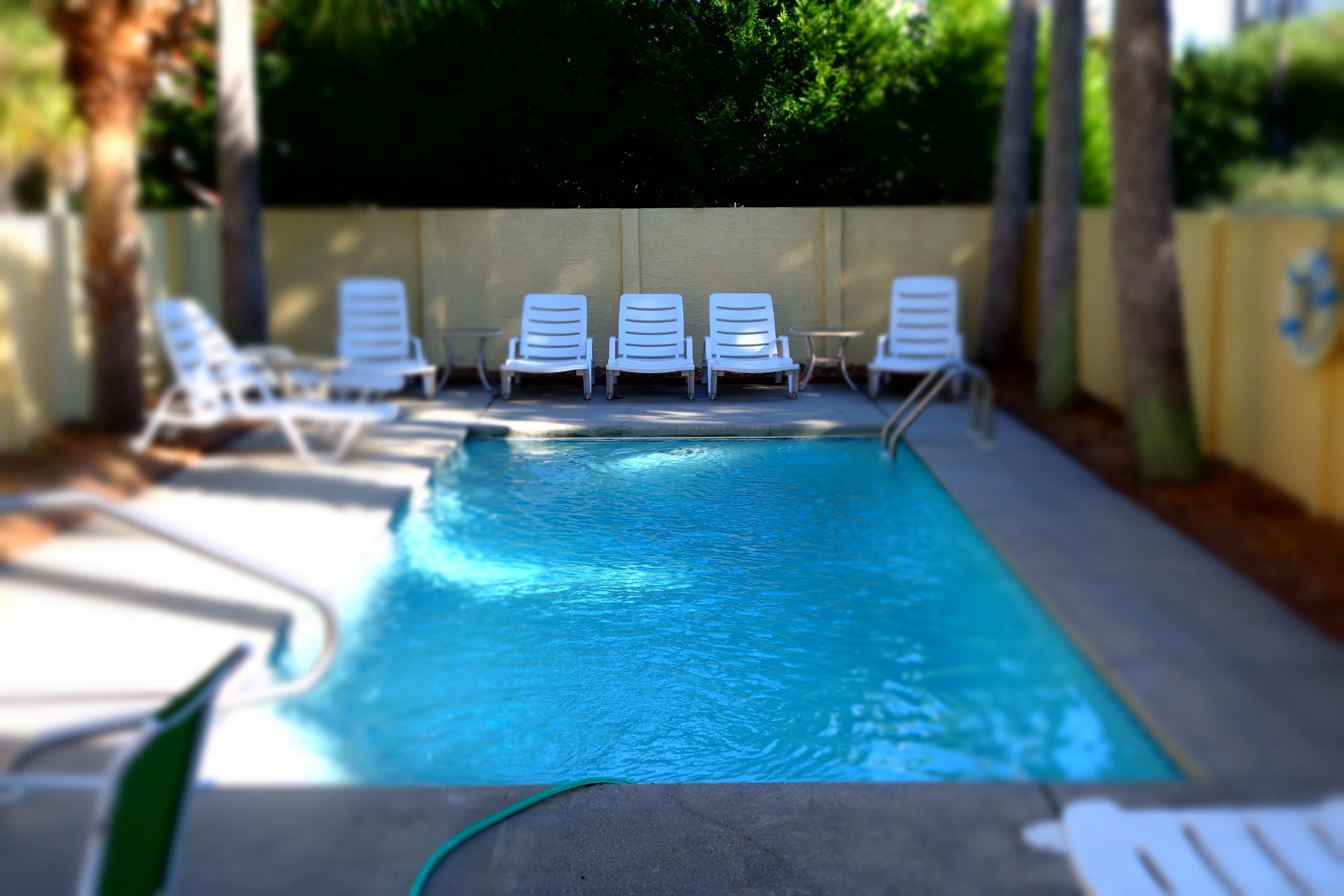 GULF VIEWS - Residential