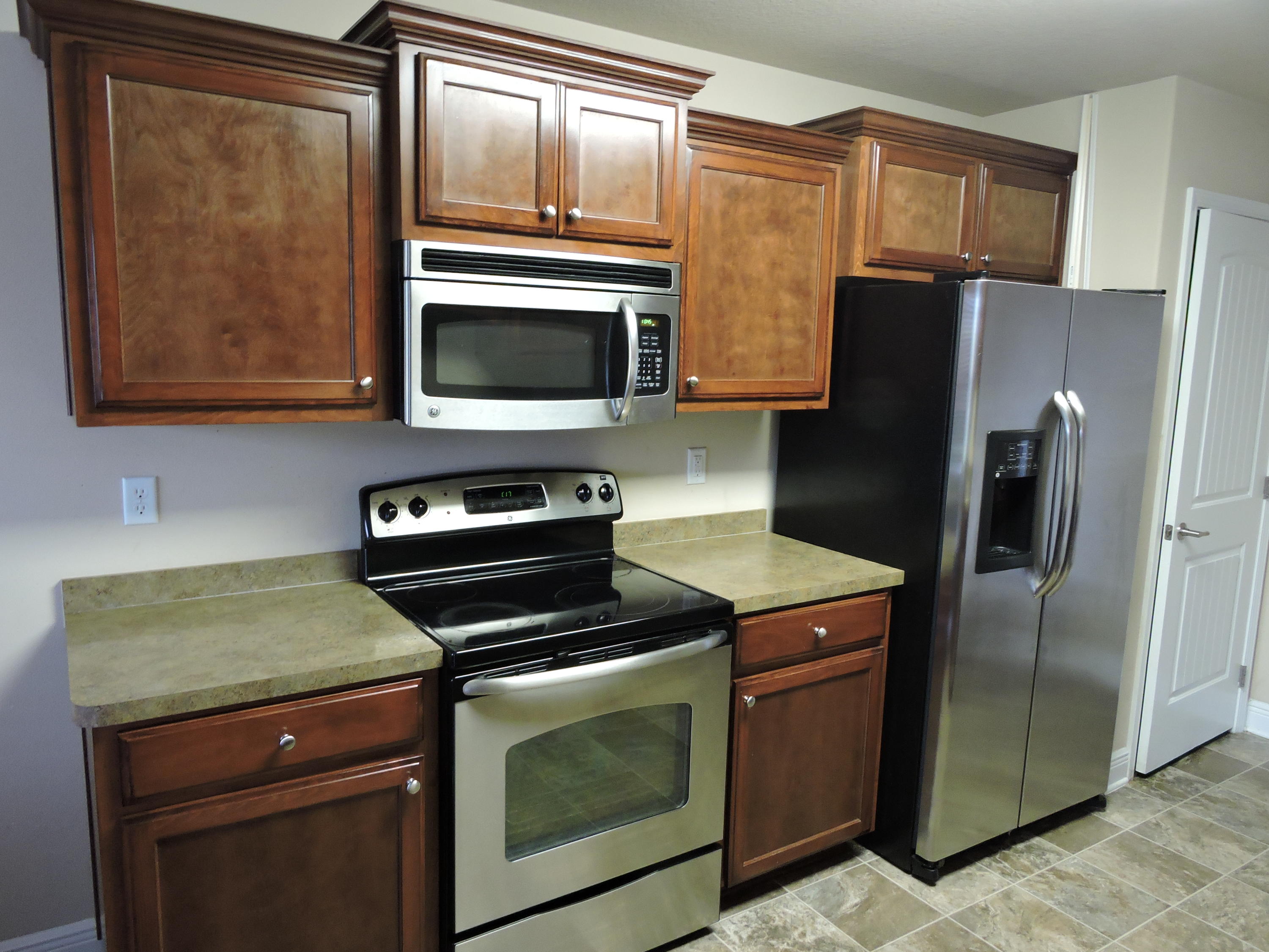 IRON GATE SUBD PHASE II - Residential Lease