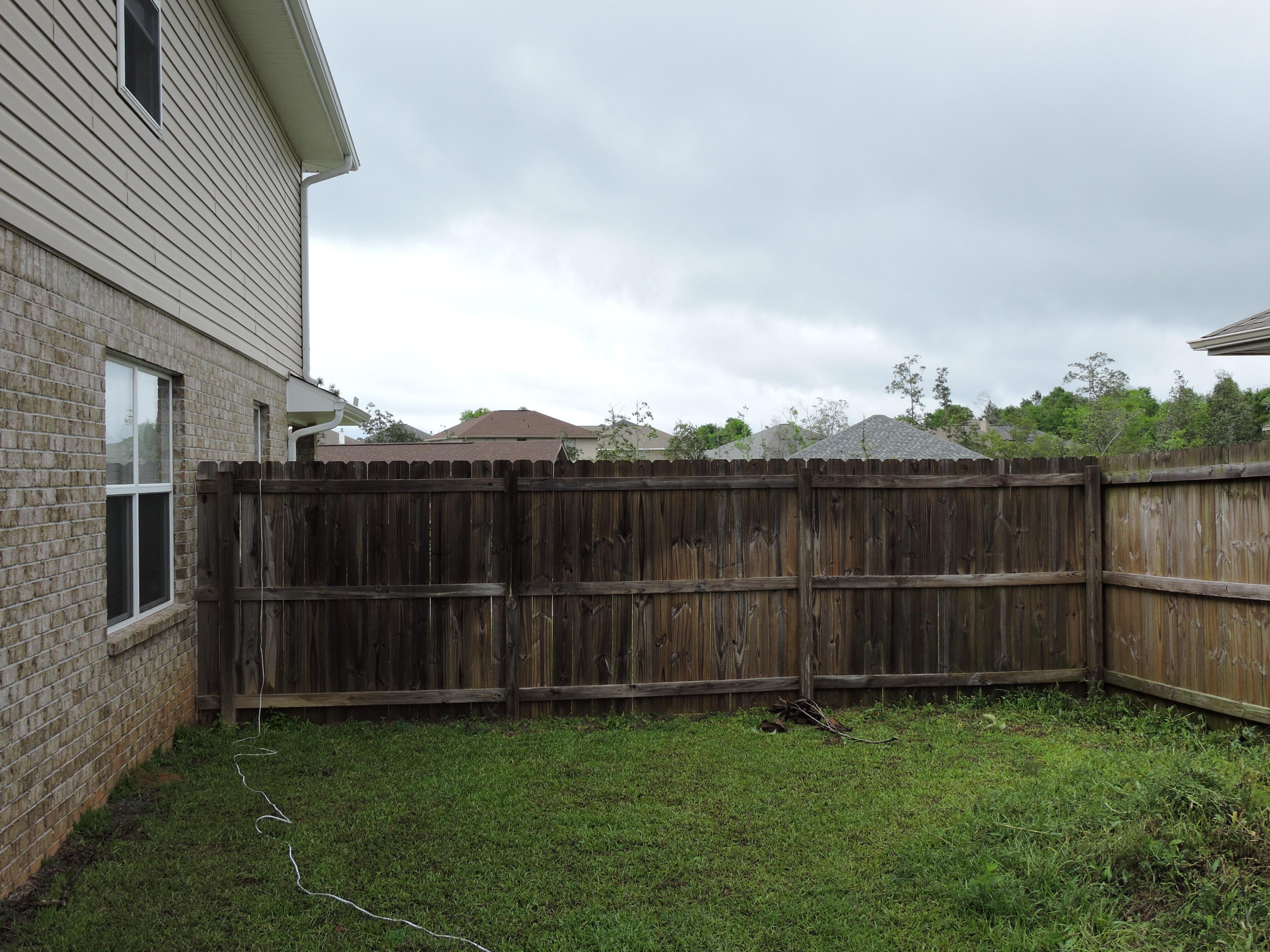 IRON GATE SUBD PHASE II - Residential Lease