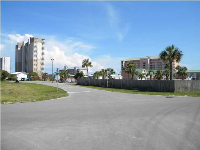 EL CENTRO BEACH - Land