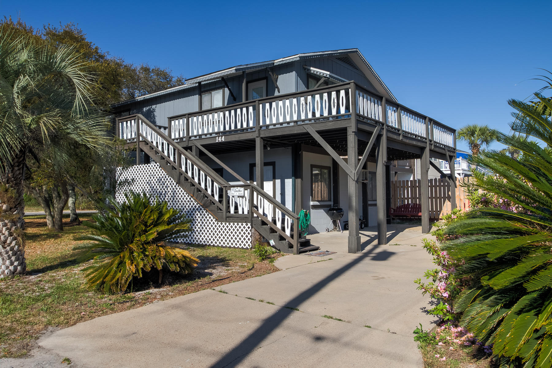 RIVIERA BEACH - Residential