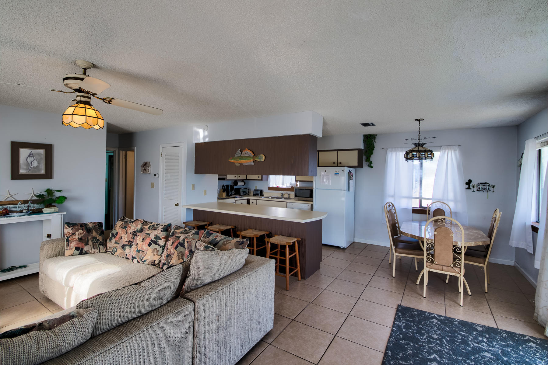 RIVIERA BEACH - Residential