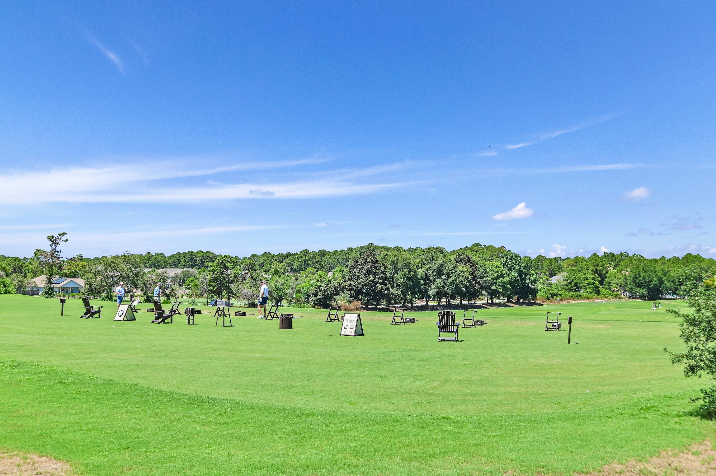 COUNTRY CLUB HILLS PH 1 - Residential