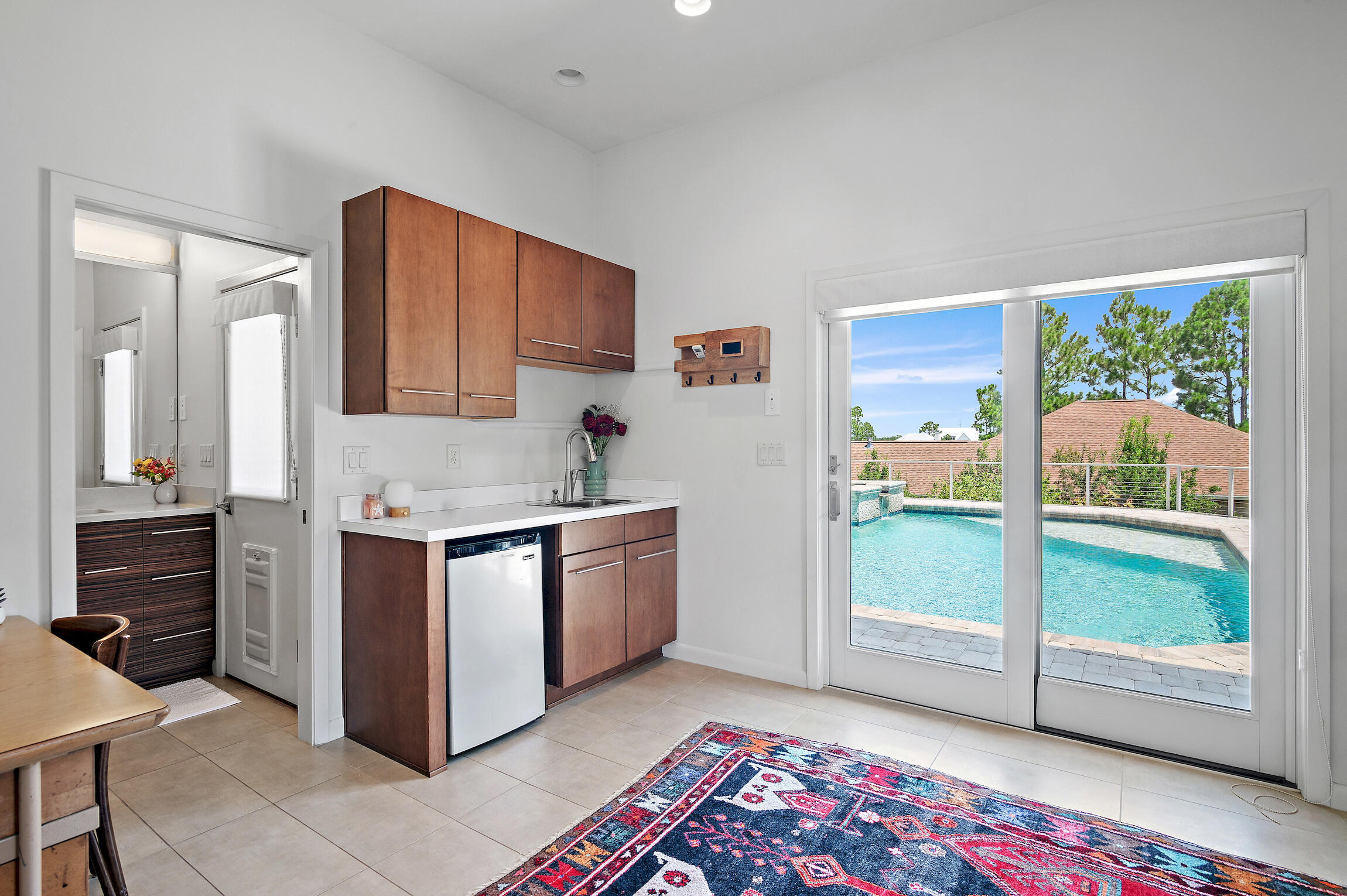 COUNTRY CLUB HILLS PH 1 - Residential