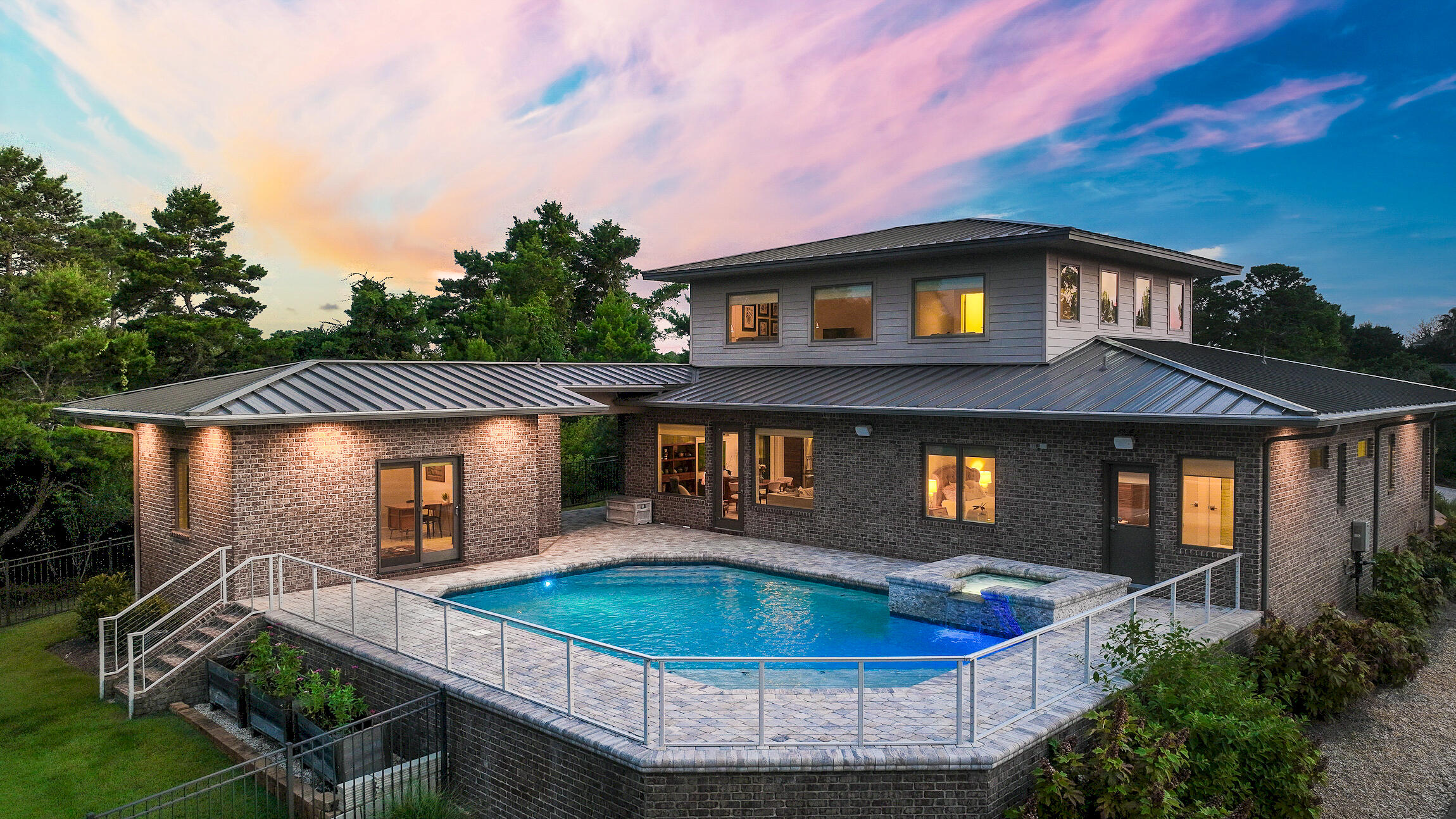 COUNTRY CLUB HILLS PH 1 - Residential
