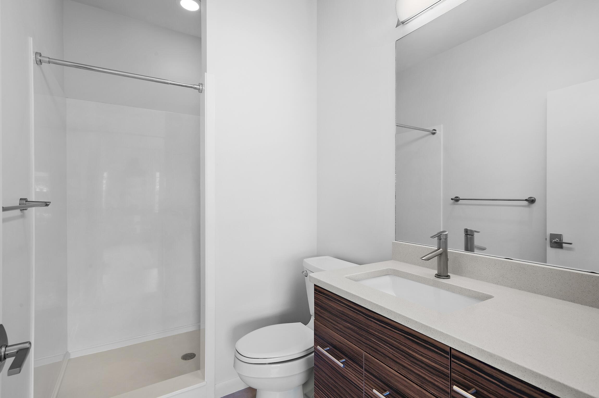 COUNTRY CLUB HILLS PH 1 - Residential