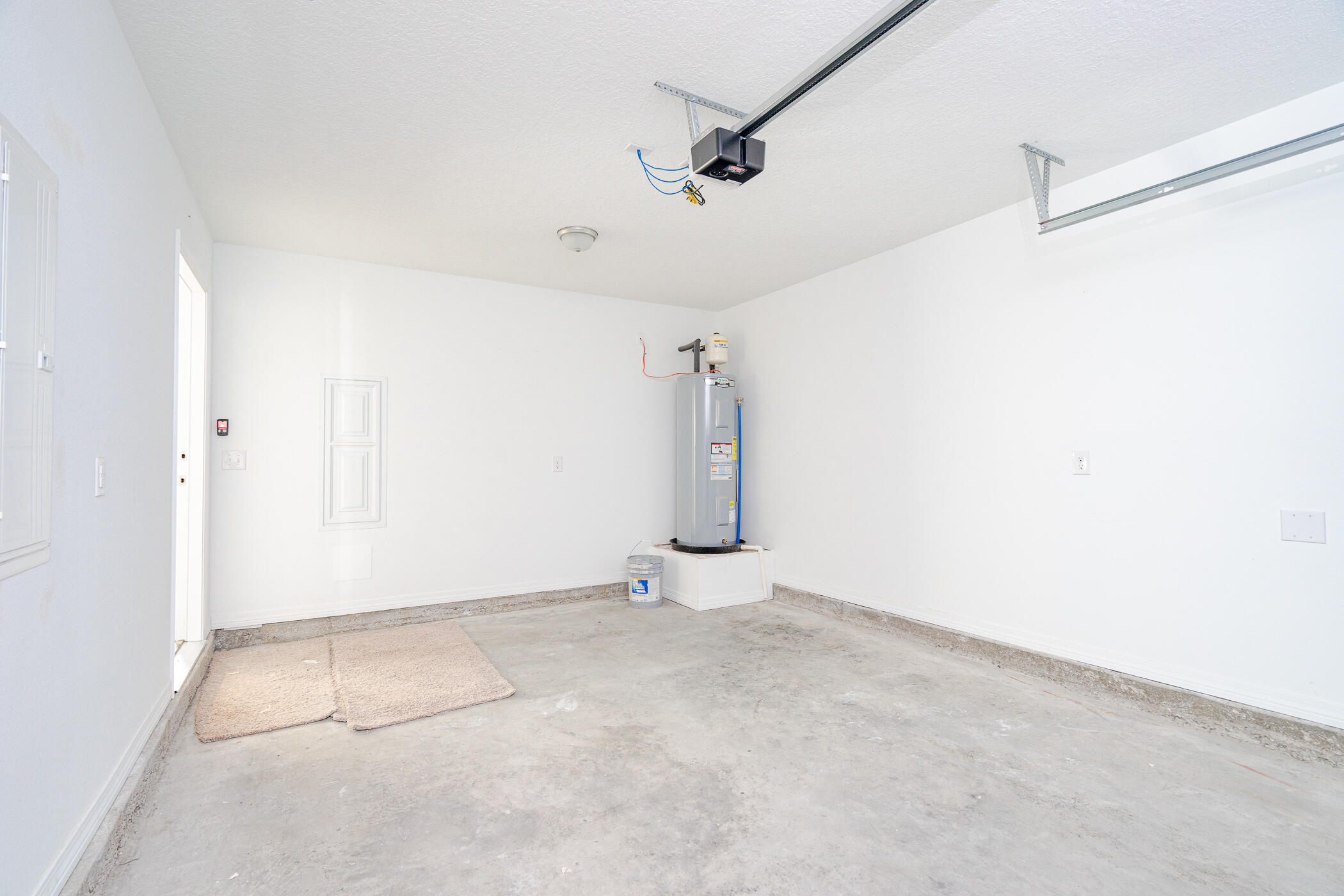 STILLWELL ESTATES - Residential