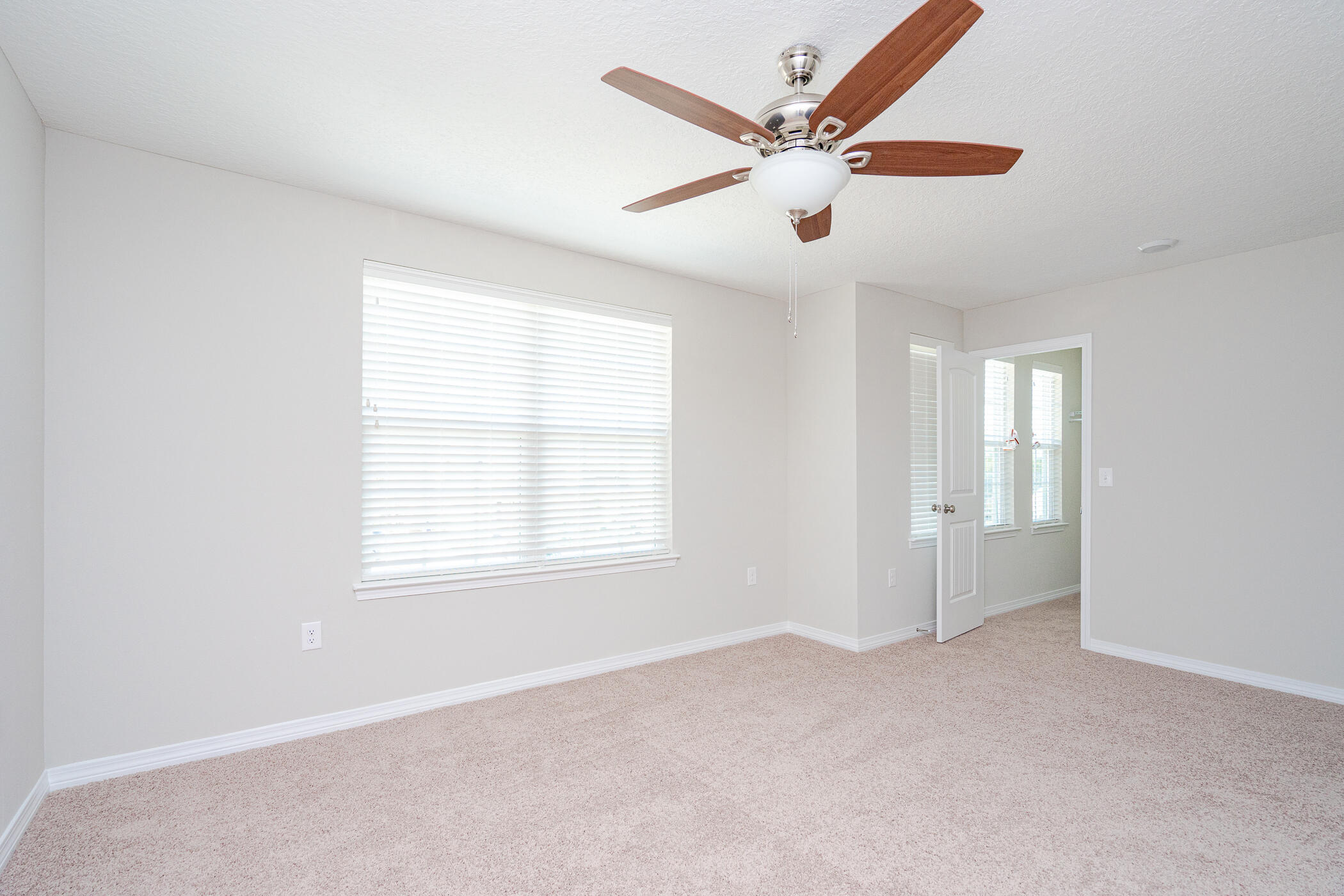 STILLWELL ESTATES - Residential