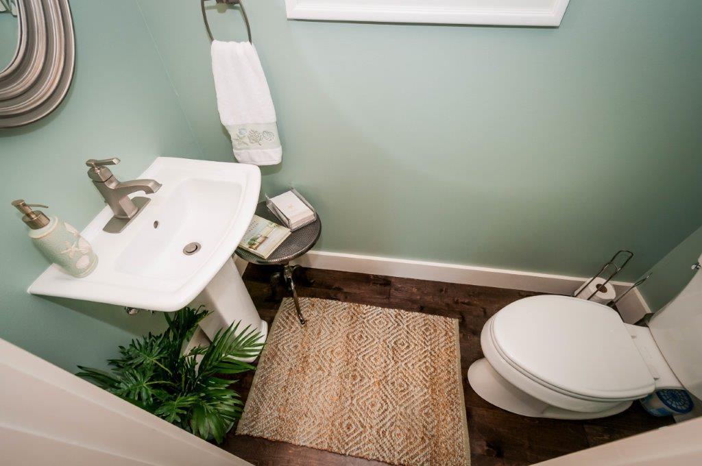 EMERALD WATERS VILLAGE - Residential