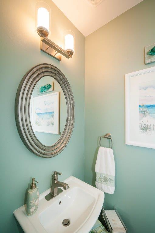 EMERALD WATERS VILLAGE - Residential