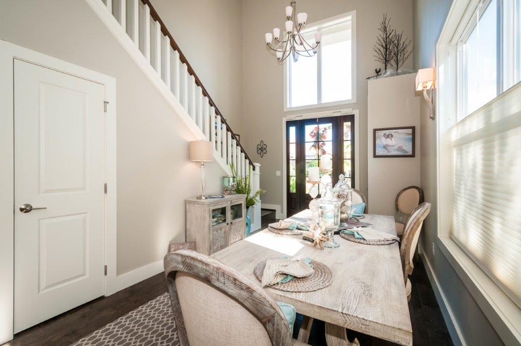 EMERALD WATERS VILLAGE - Residential