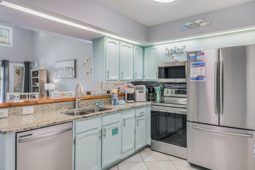 SEASCAPE CONDO PH 6A - Residential