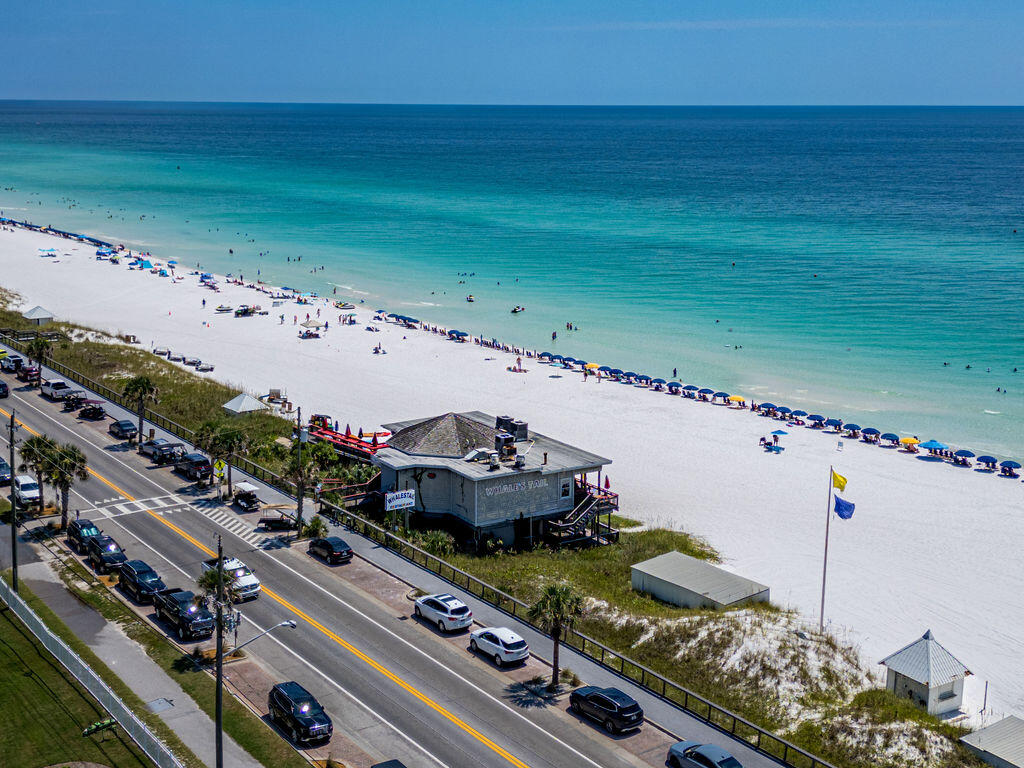 SEASCAPE CONDO PH 6A - Residential