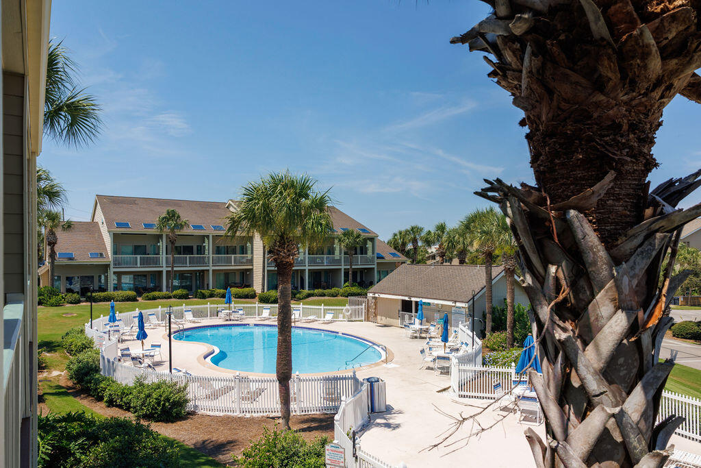 SEASCAPE CONDO PH 6A - Residential