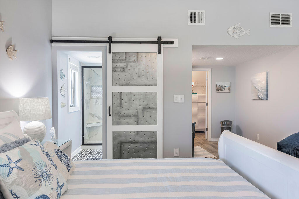 SEASCAPE CONDO PH 6A - Residential