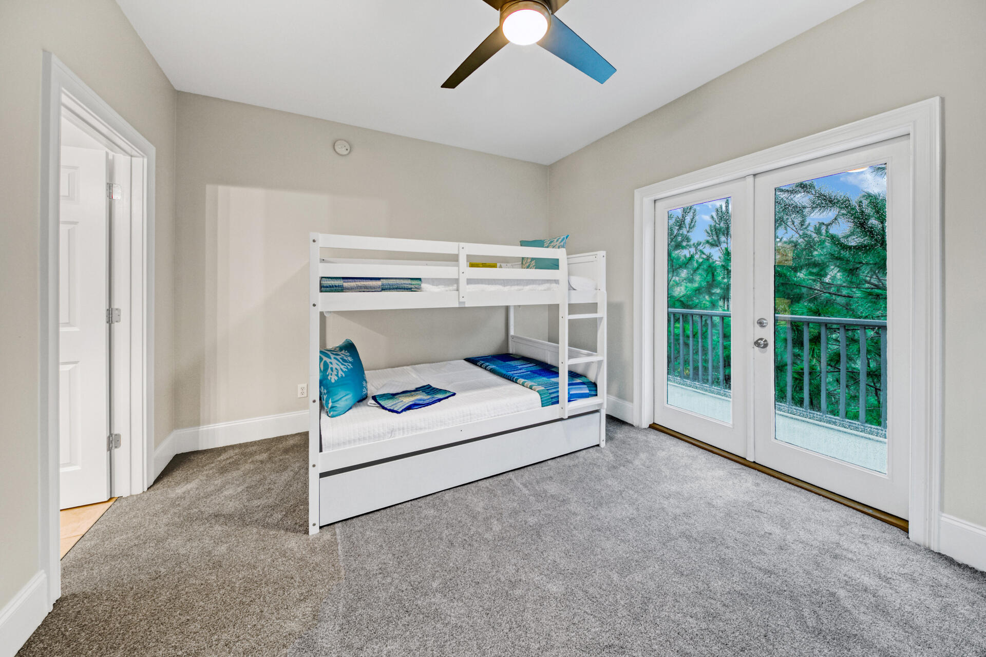 CYPRESS BREEZE PLANTATION - Residential