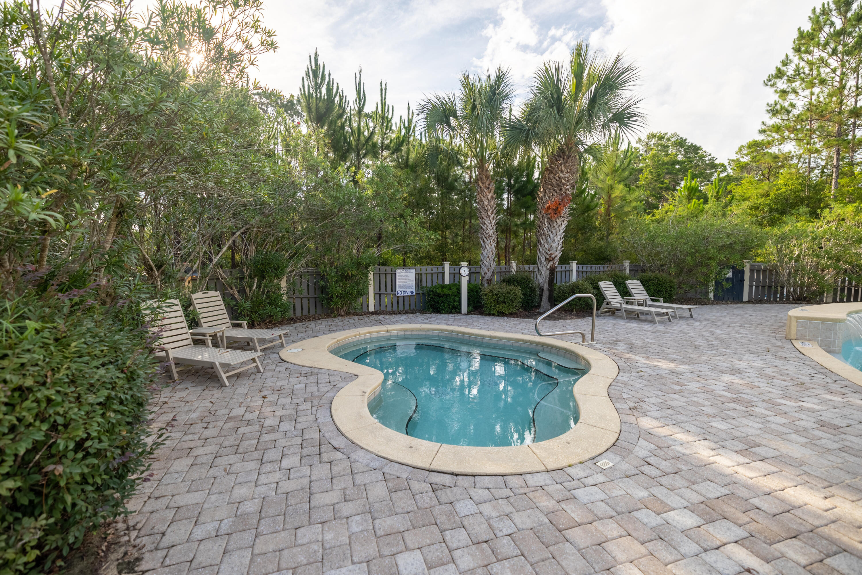 GRAYTON BAYOU - Land