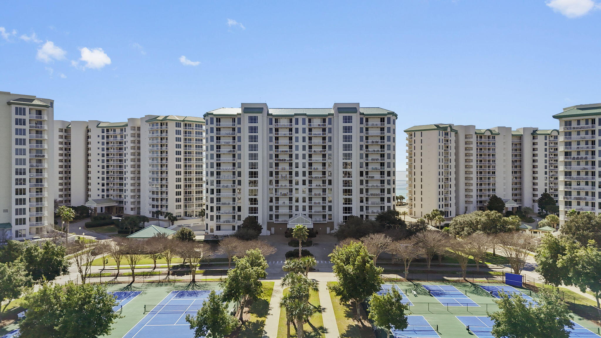 ST CROIX AT SILVER SHELLS - Residential