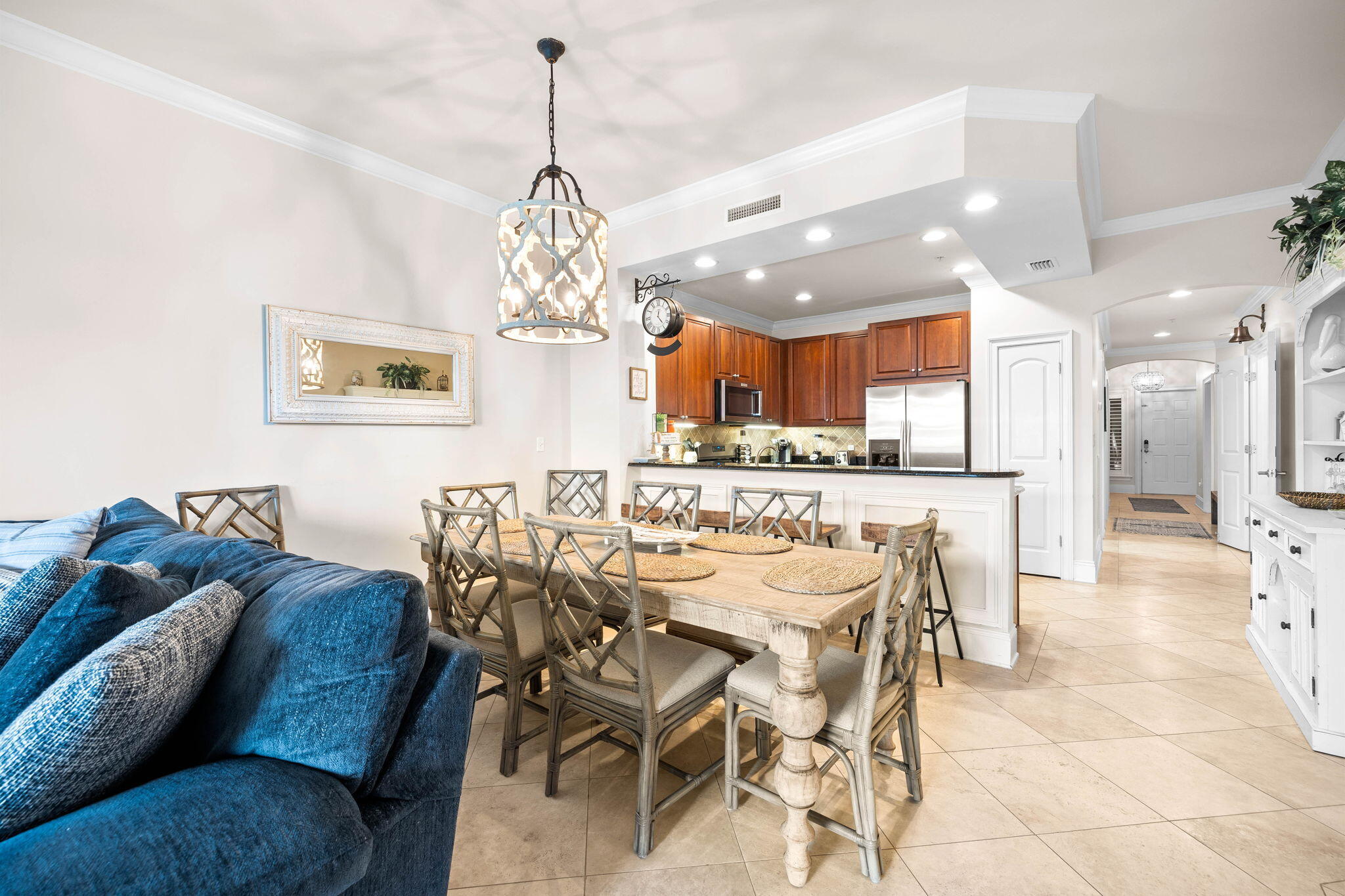 2421 W County Highway 30A UNIT G303