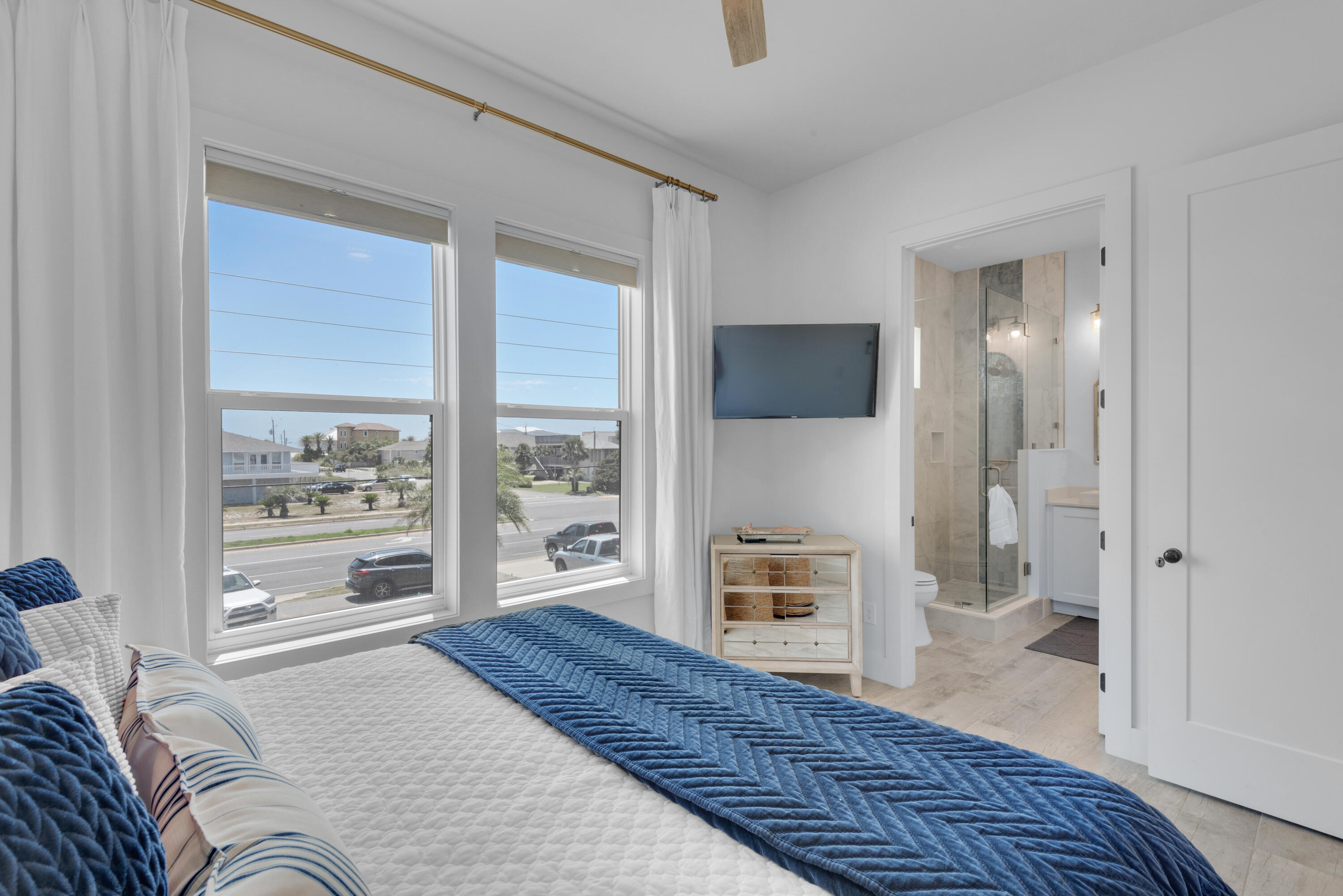 VILLA SEGUNDA - Residential