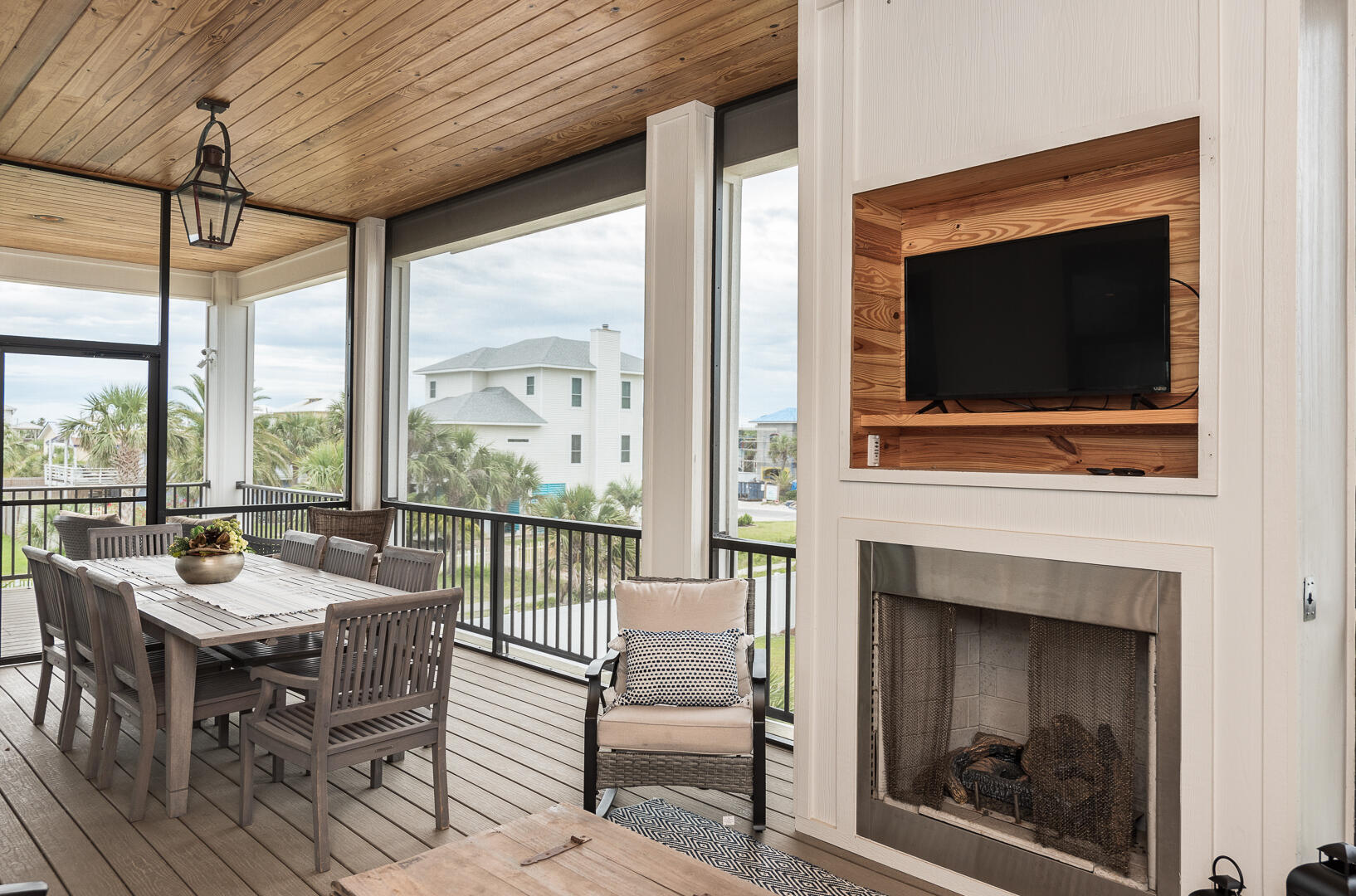 VILLA SEGUNDA - Residential