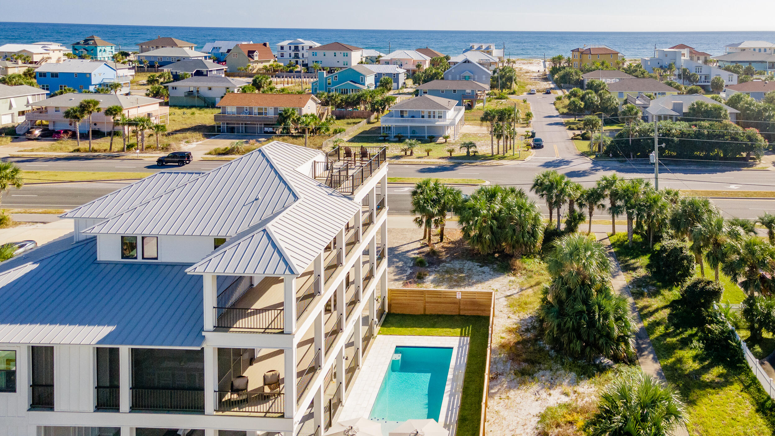 VILLA SEGUNDA - Residential