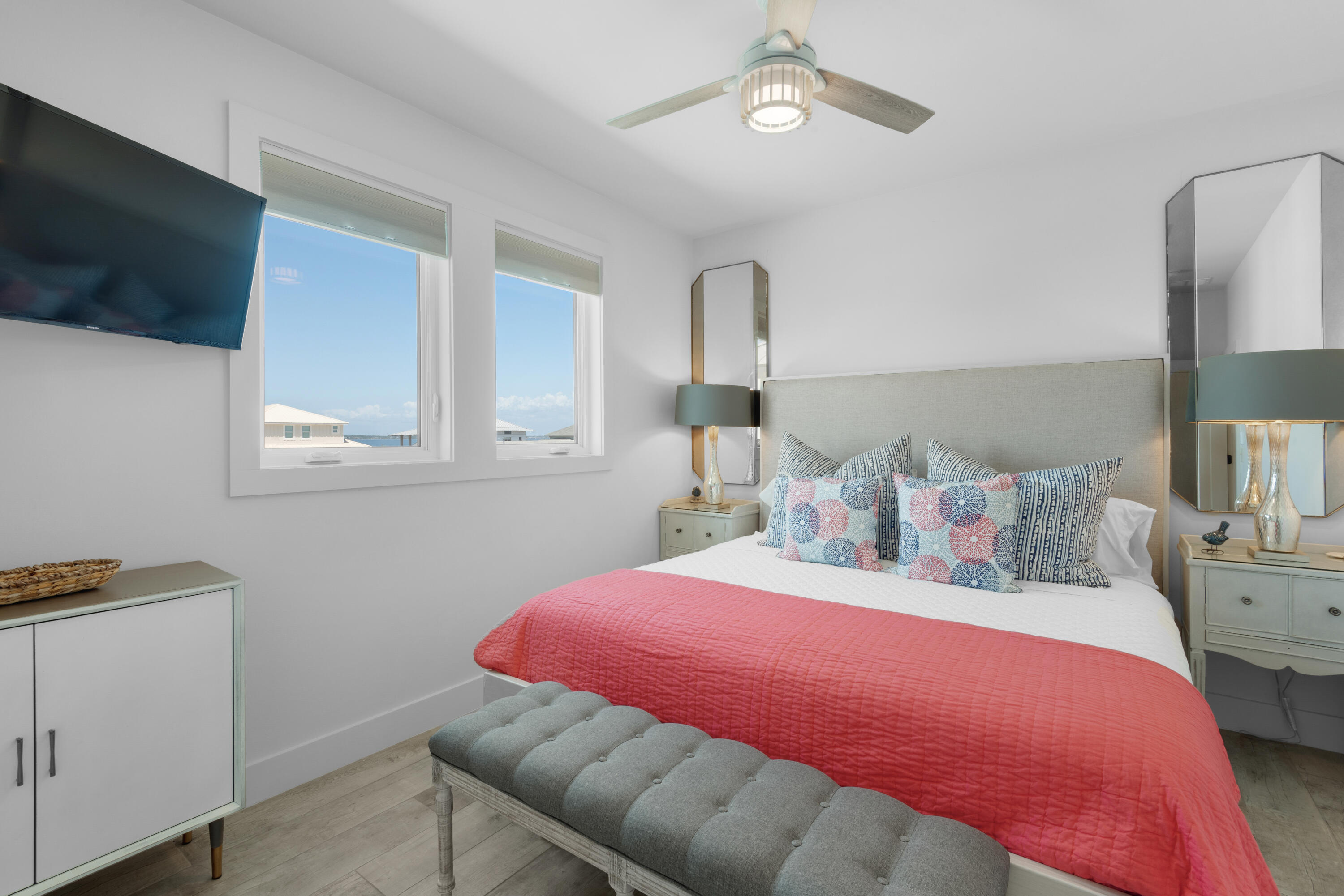 VILLA SEGUNDA - Residential