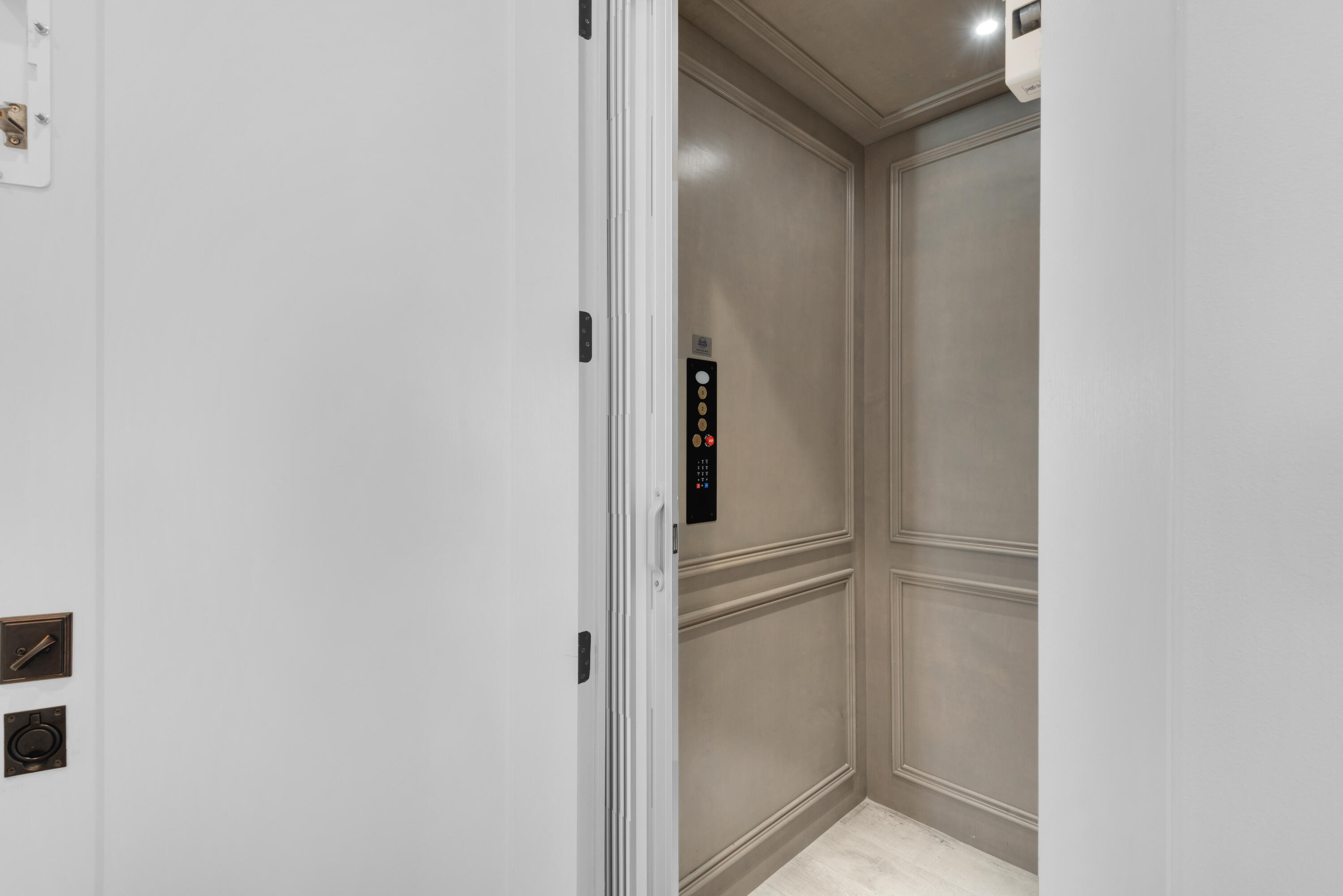 VILLA SEGUNDA - Residential