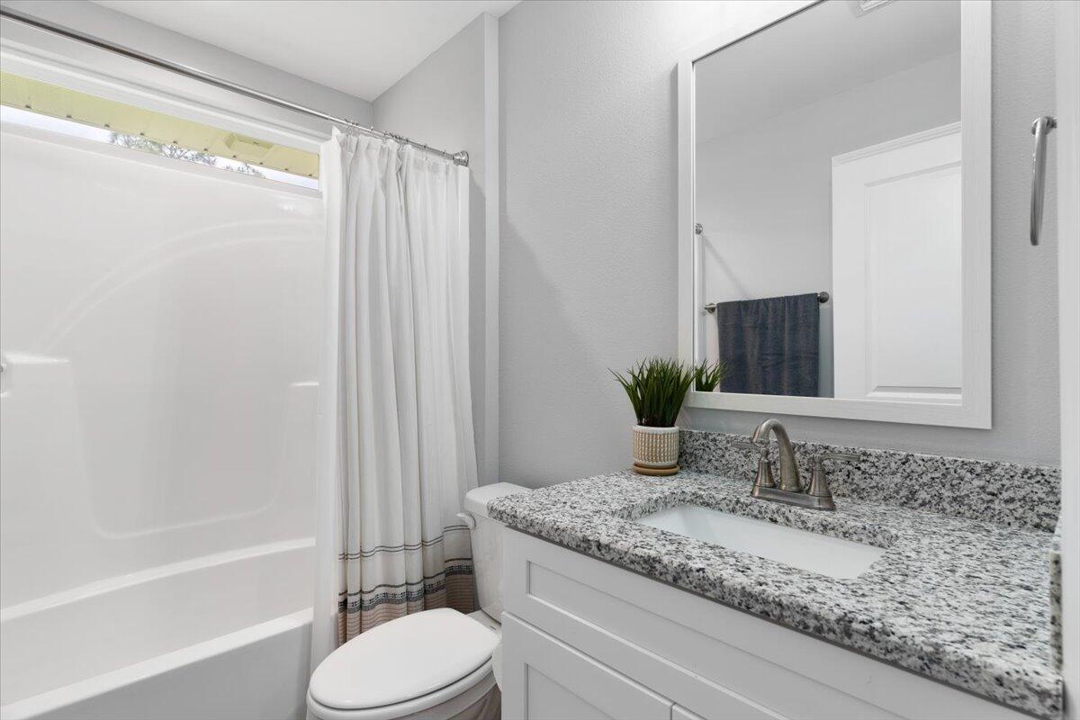 HOLLEY BY THE SEA - Residential