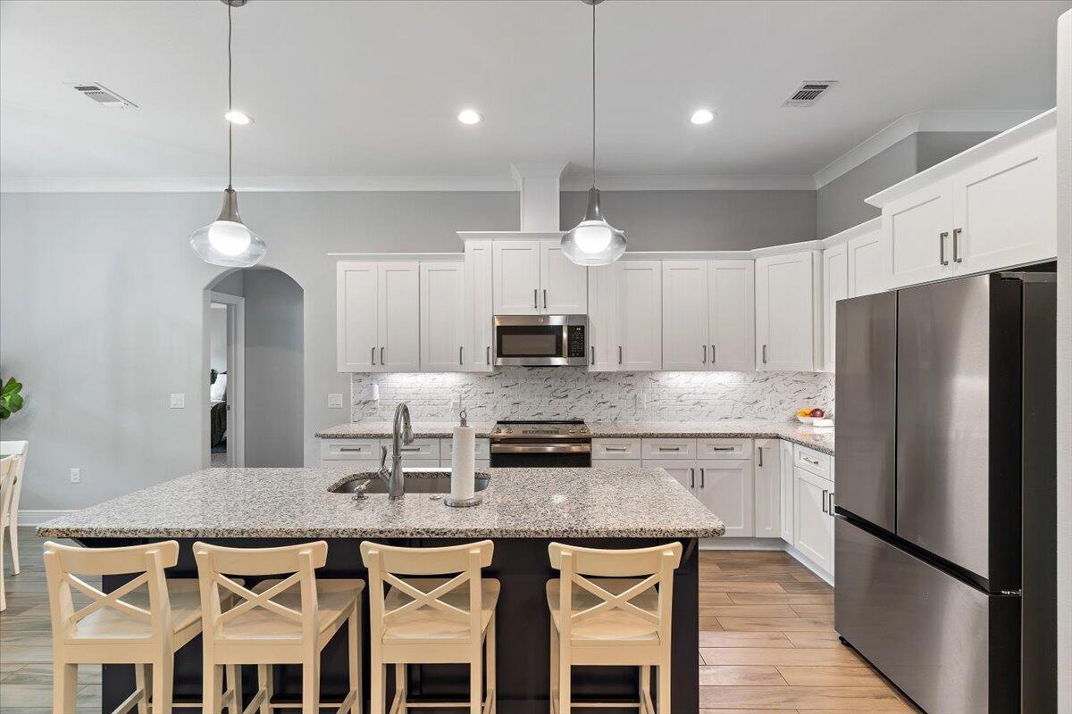 HOLLEY BY THE SEA - Residential