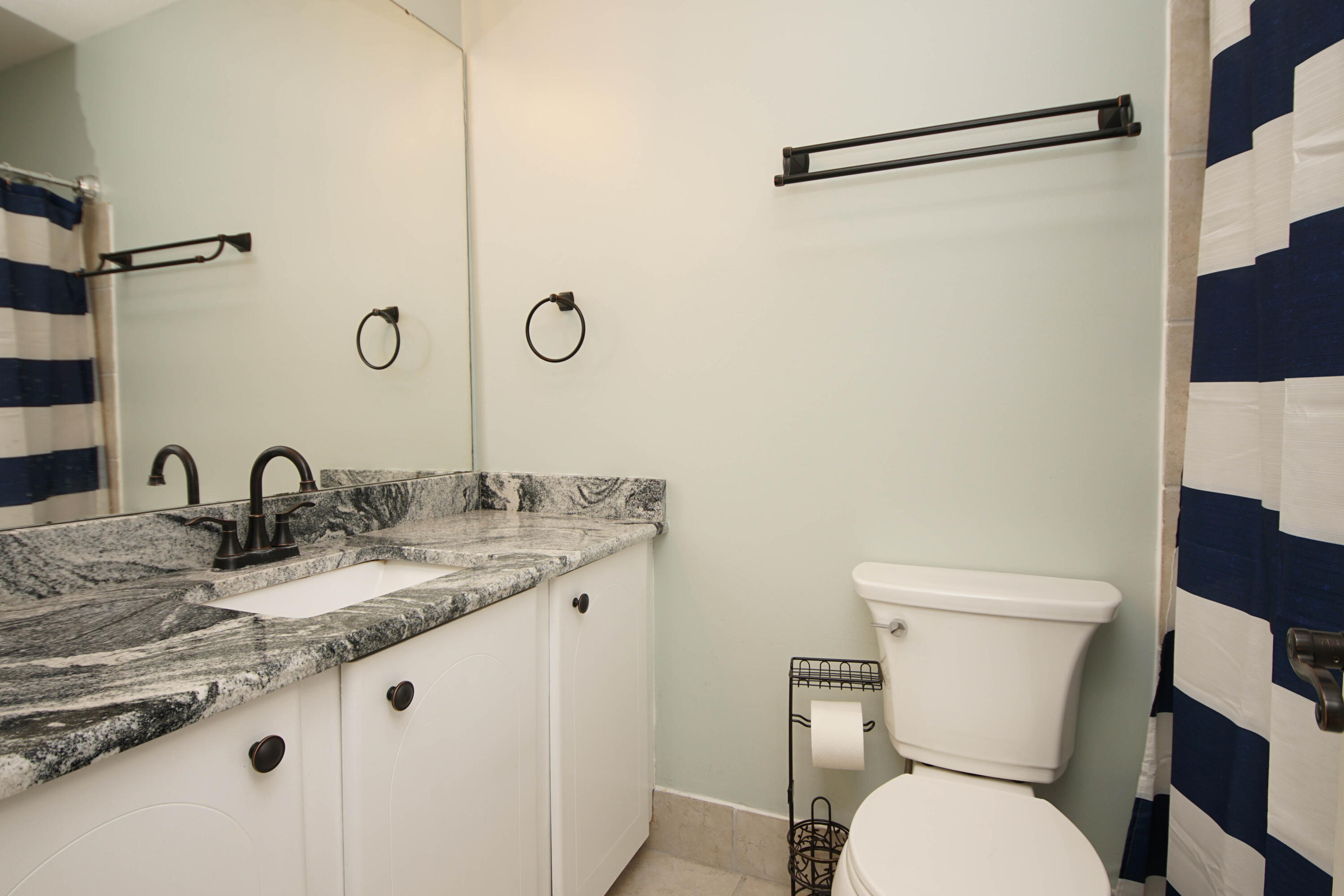 CAROL ANNE MANOR - Residential Lease