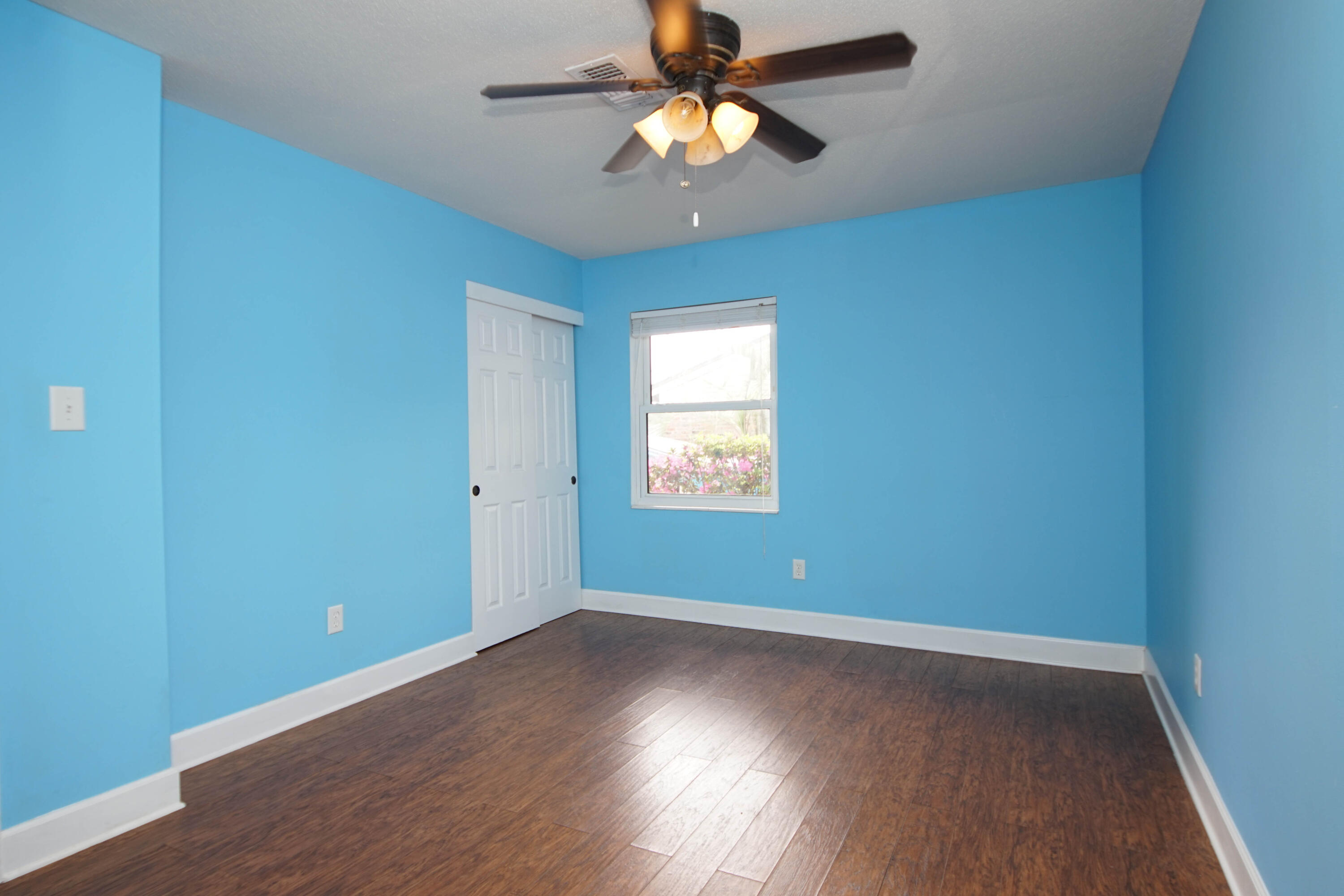 CAROL ANNE MANOR - Residential Lease