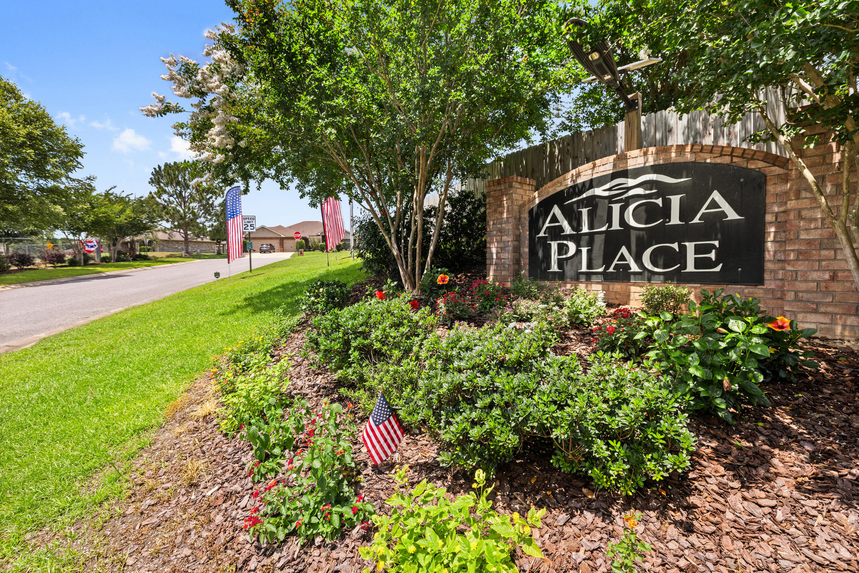 ALICIA PLACE - Residential