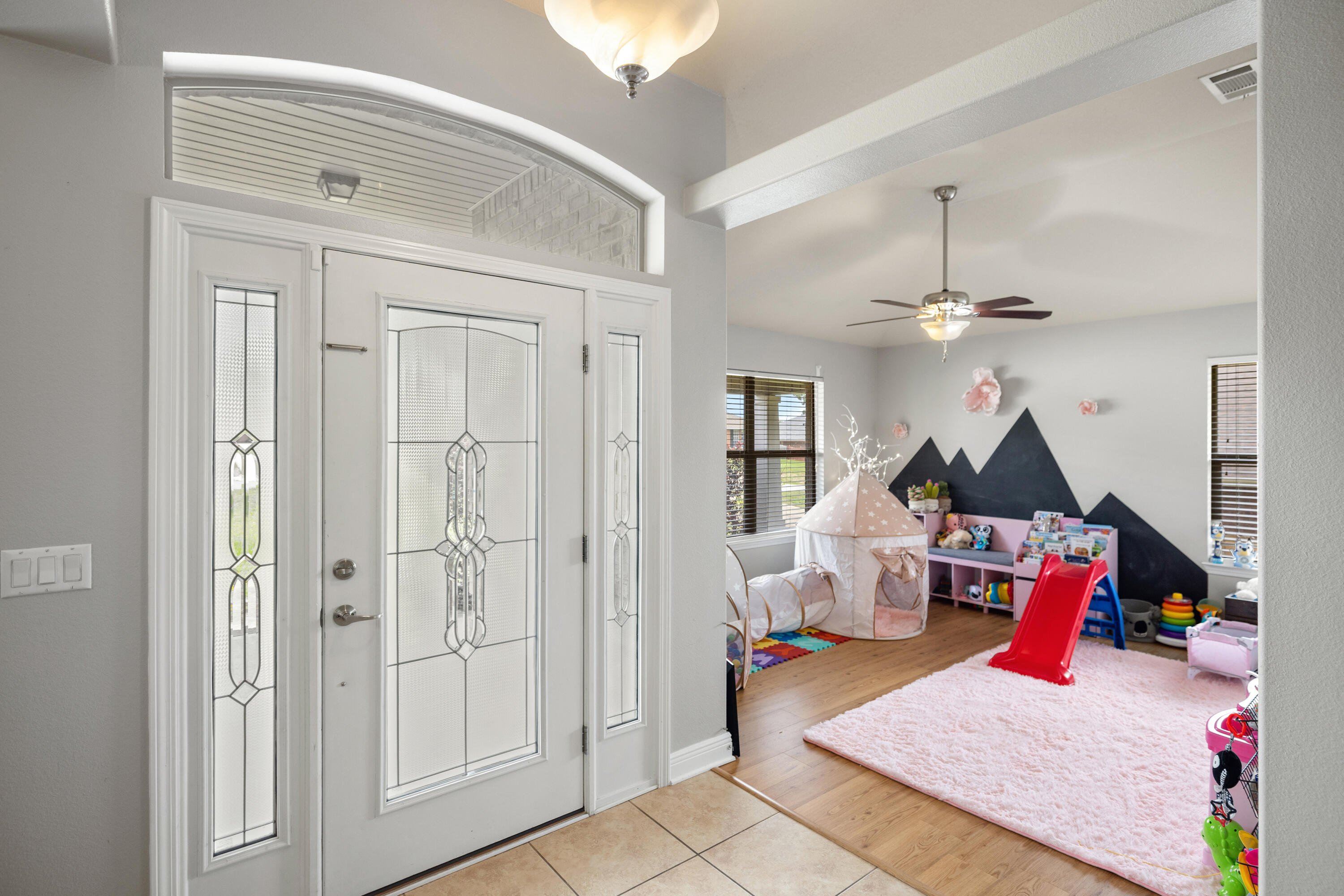 ALICIA PLACE - Residential