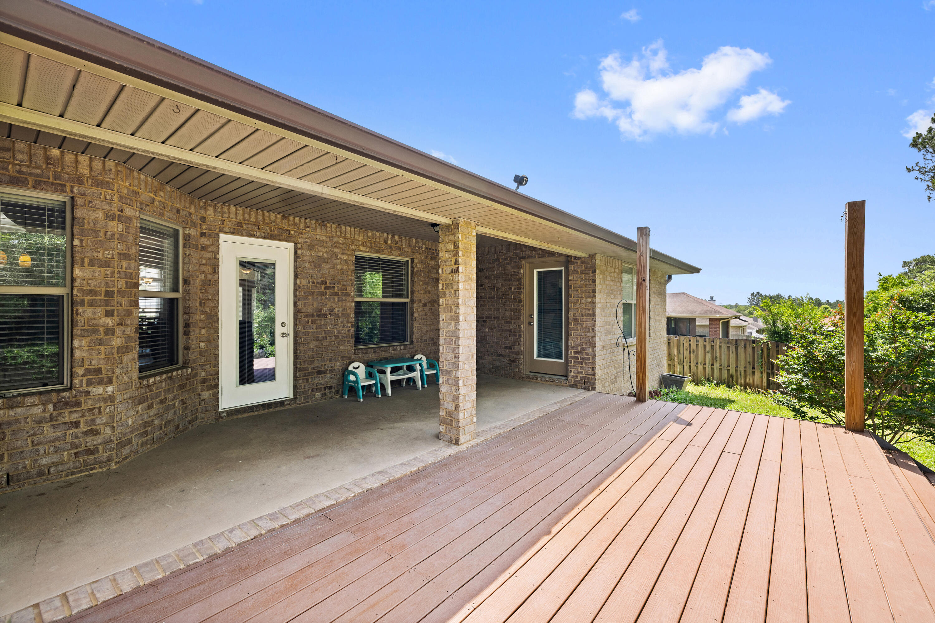 ALICIA PLACE - Residential