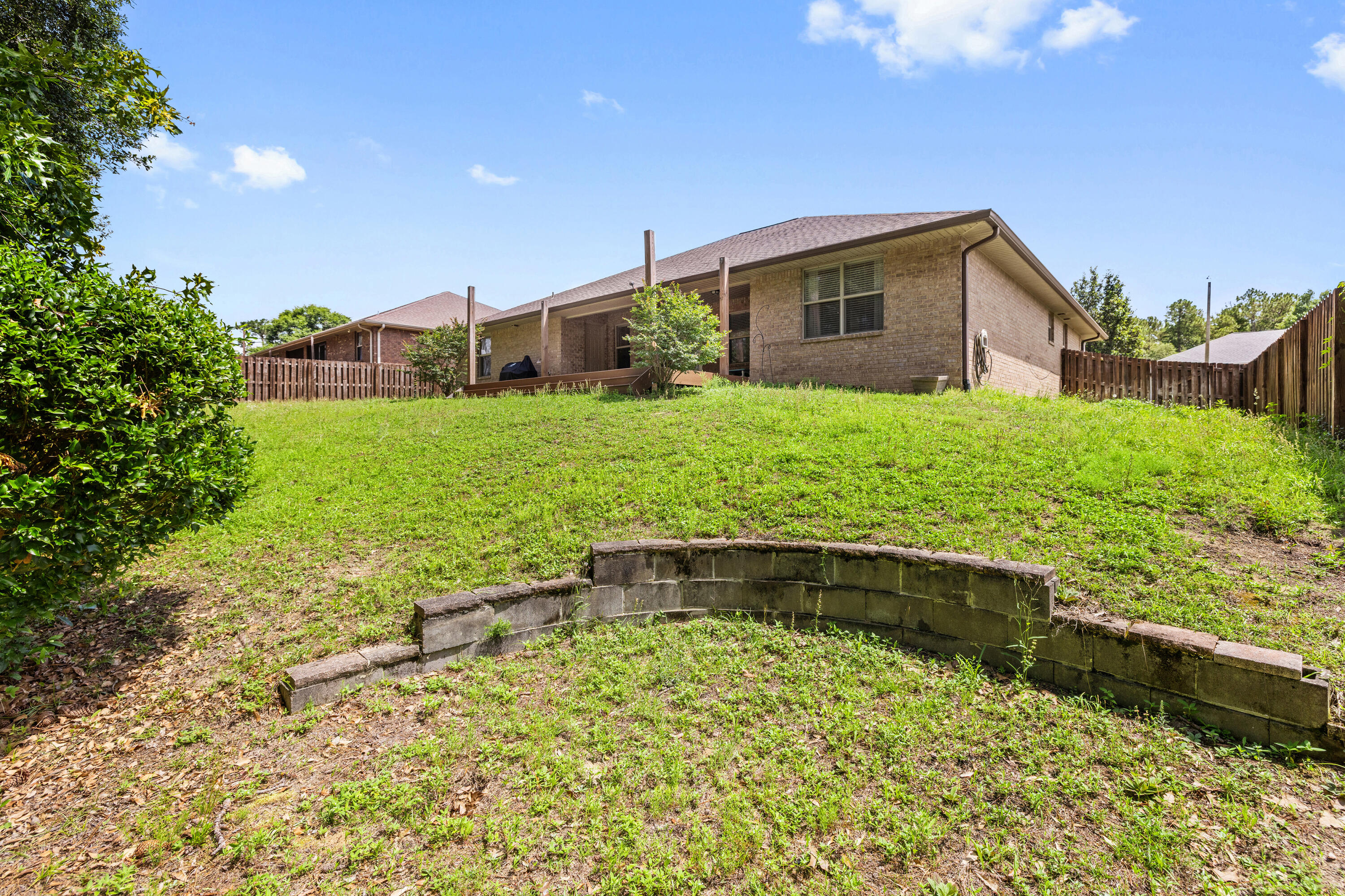 ALICIA PLACE - Residential