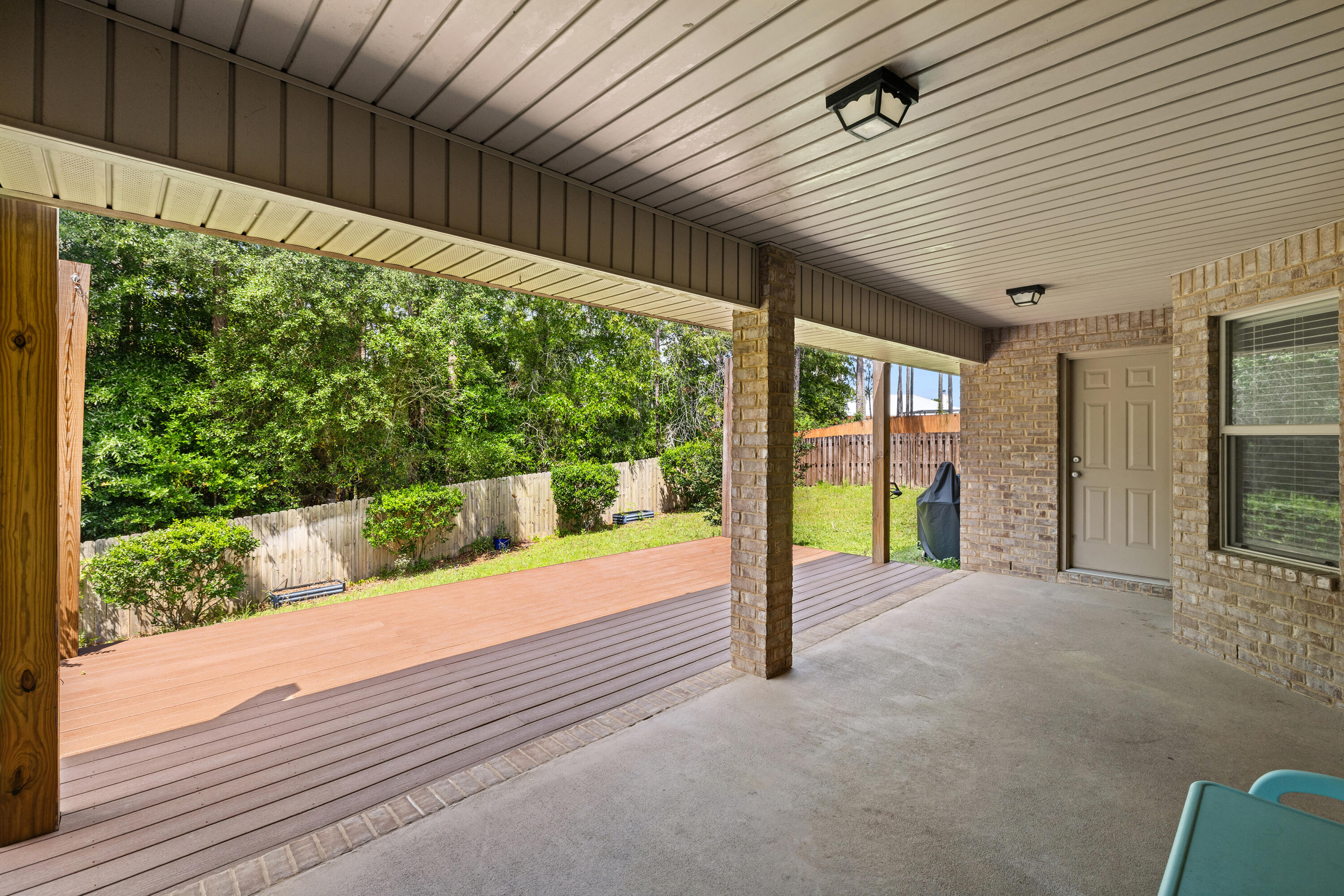 ALICIA PLACE - Residential